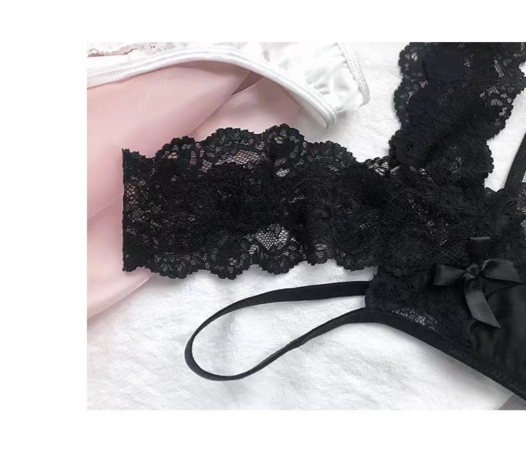 The Mystery of the Magic Box: European and American sexy V-shaped lace cutout elastic thin bands tempt low-waisted ladies in T-shaped T-pants pic 8