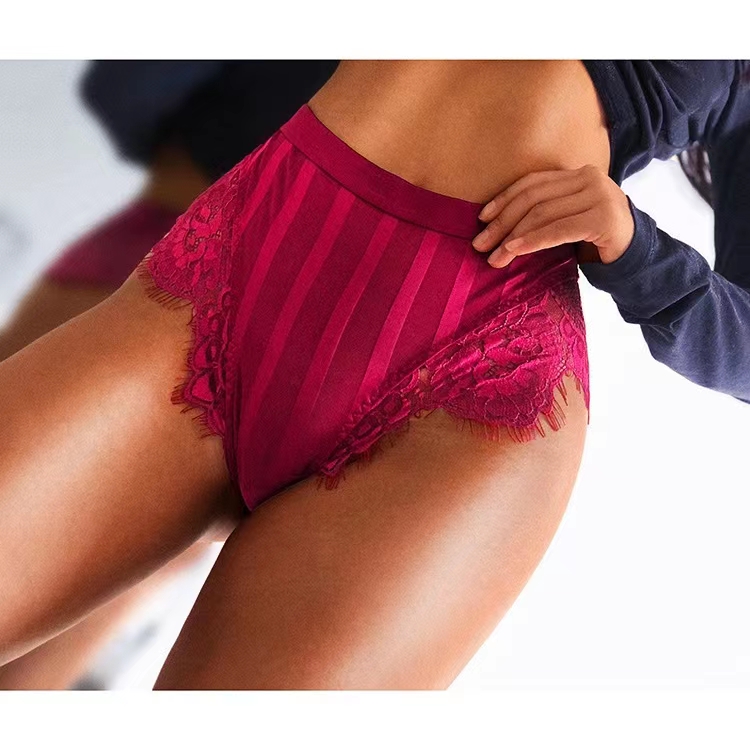 The Mystery of the Magic Box: European and American INS sexy peachy buttocks, high waist, fan-shaped eyelashes, lace trim, half T pants, thongs pic 7