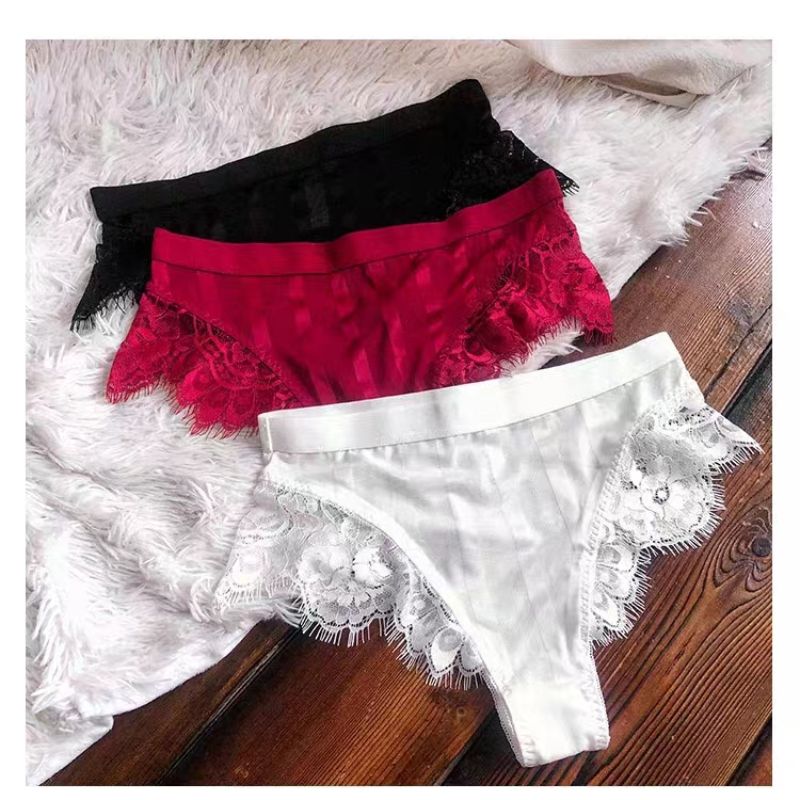 The Mystery of the Magic Box: European and American INS sexy peachy buttocks, high waist, fan-shaped eyelashes, lace trim, half T pants, thongs Specification image