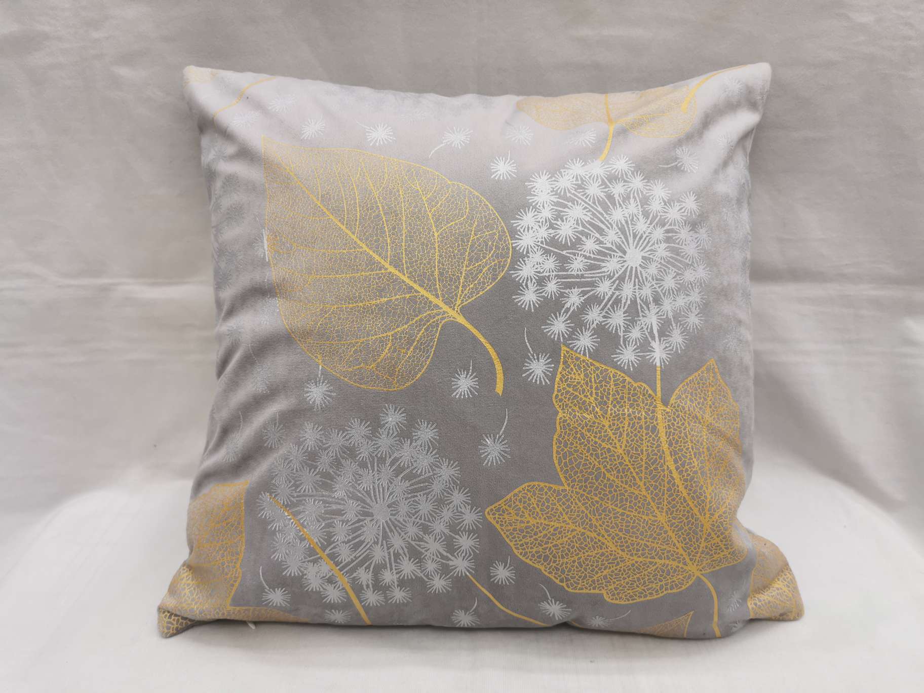 Two-Tone Gold Silver Dandelion Throw Pillow Pillow Cover Cushion Cushion Cover Specification drawing