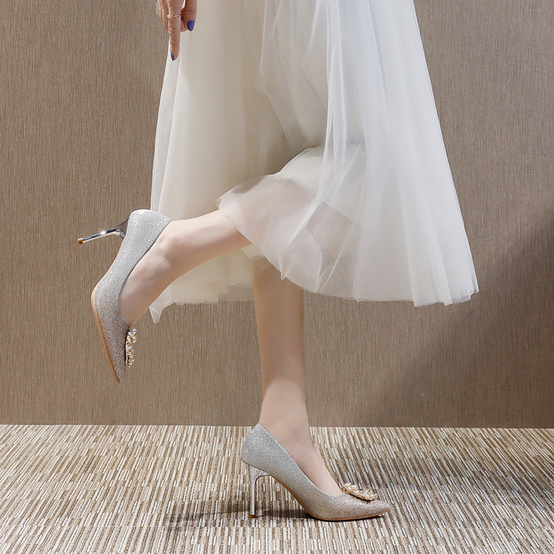A Wedding Shoes For Women 2023 Autumn New Bride Shoes Pointed Single Shoes With Pearl Buckle Gradual High Heels Specification drawing