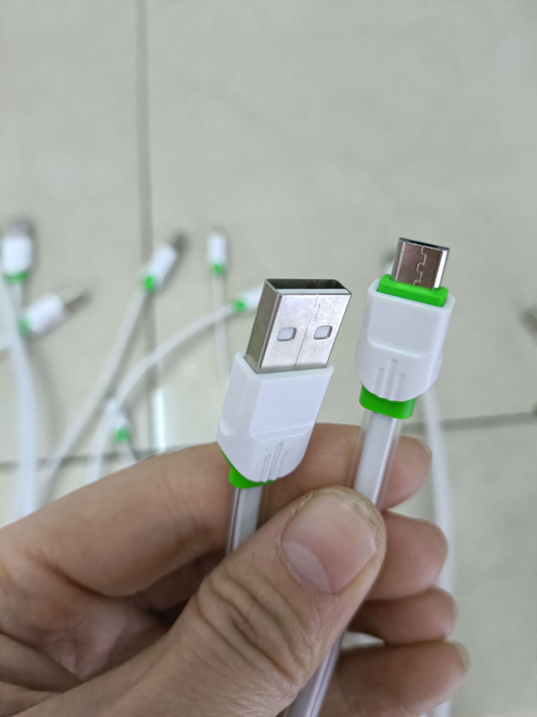 Jelly color data cable mobile phone data cable 140 copper spot wholesale Specification drawing