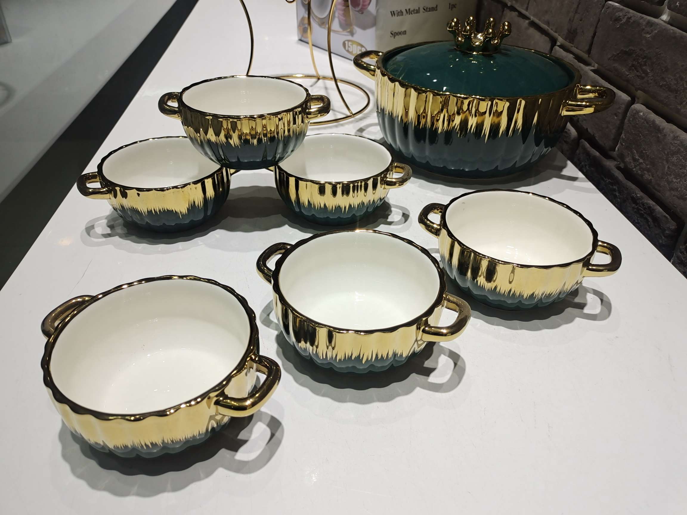 Jingdezhen Ceramic Soup Pot Gold Plated Soup Pot Soup Bowl With Rack Soup Pot Set undefined