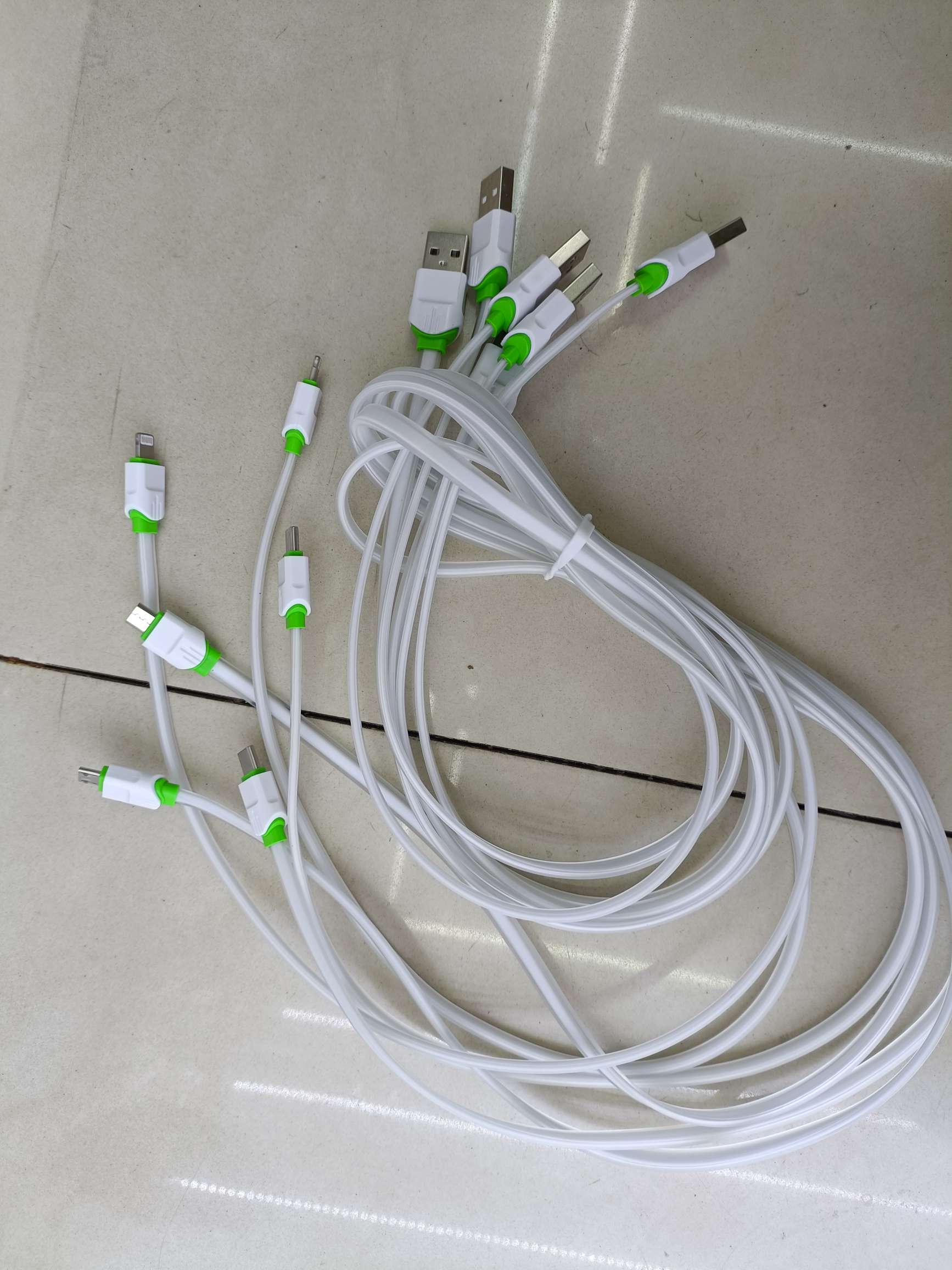 Jelly color data cable mobile phone data cable 140 copper spot wholesale full figure