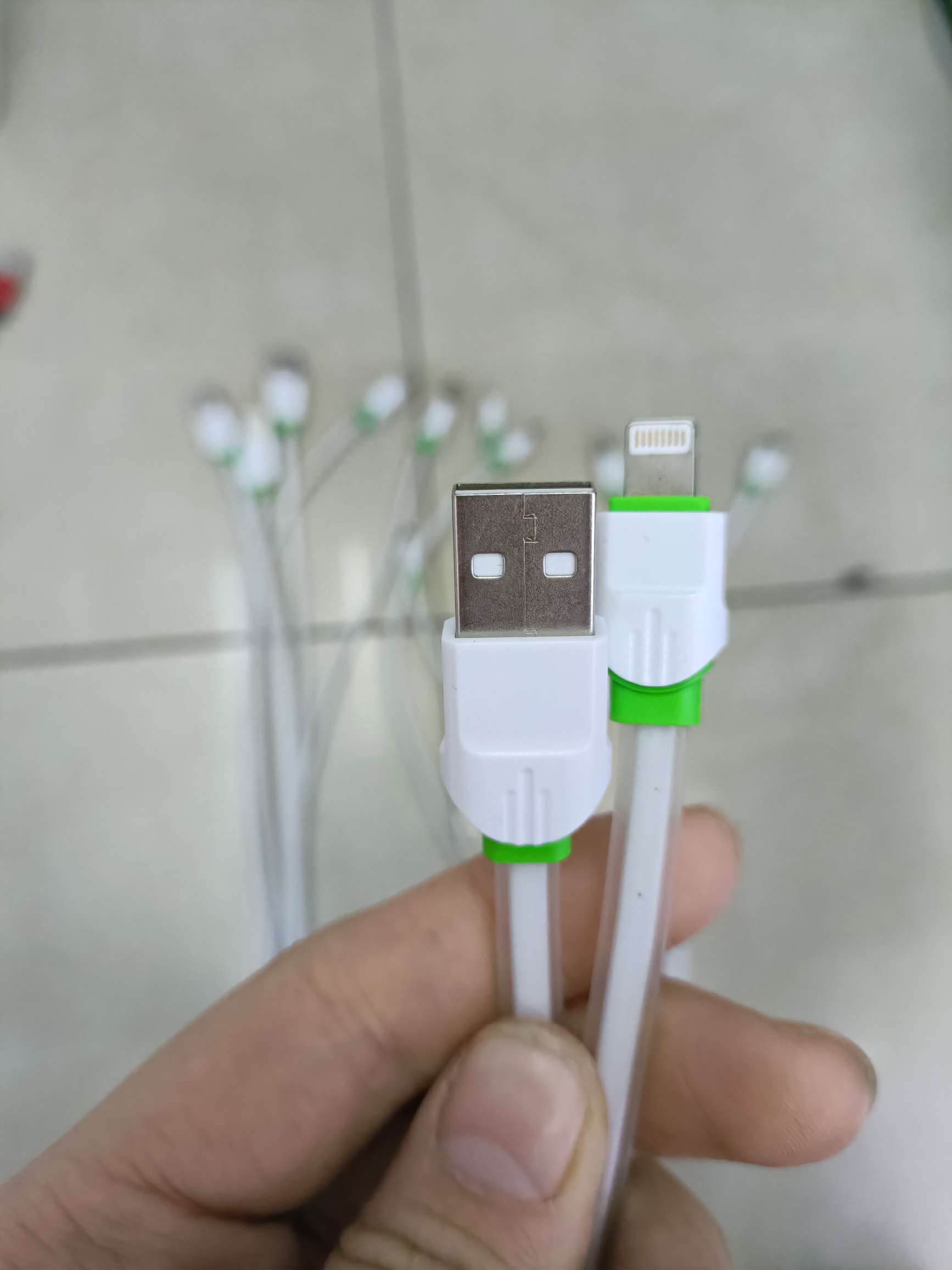 Jelly color data cable mobile phone data cable 140 copper spot wholesale details Picture