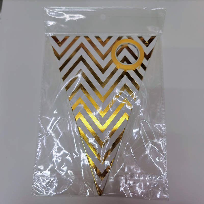 Birthday Decoration Festive Party Dress-Up Birthday Flag Banner Wavy Pennant Hot Gold Bunting Item Picture
