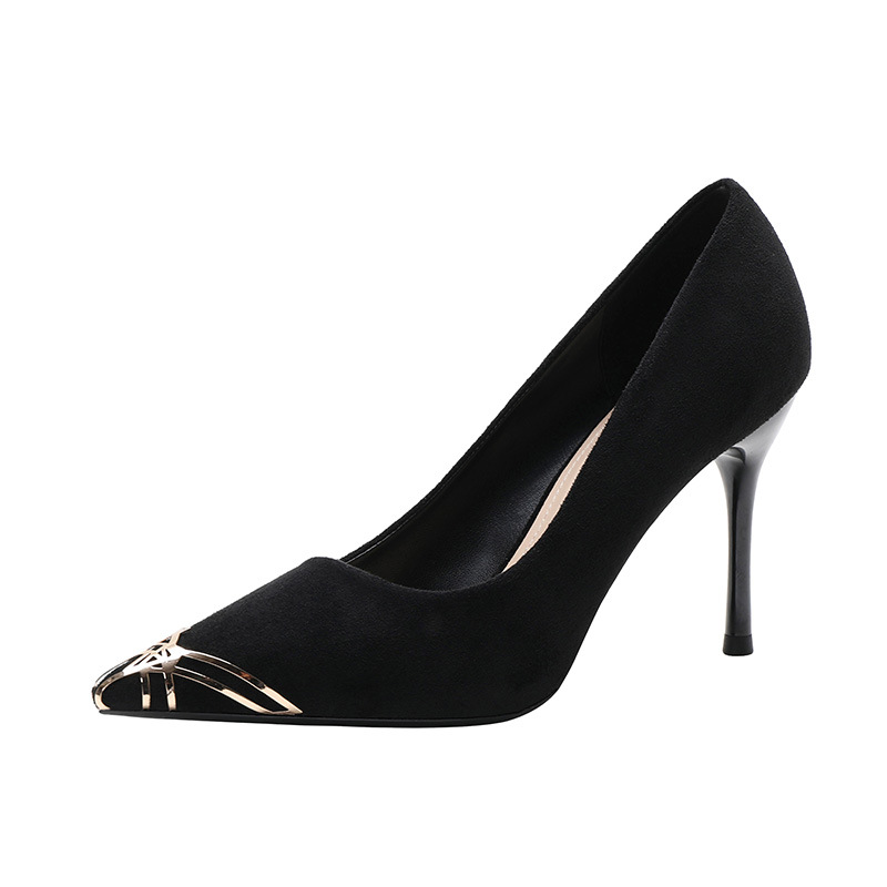 2023 New 31 32 33 Small Size Black High Heels Women's Fine Heel Suede 41-43 Large Size Pointed Single Shoes Item Picture