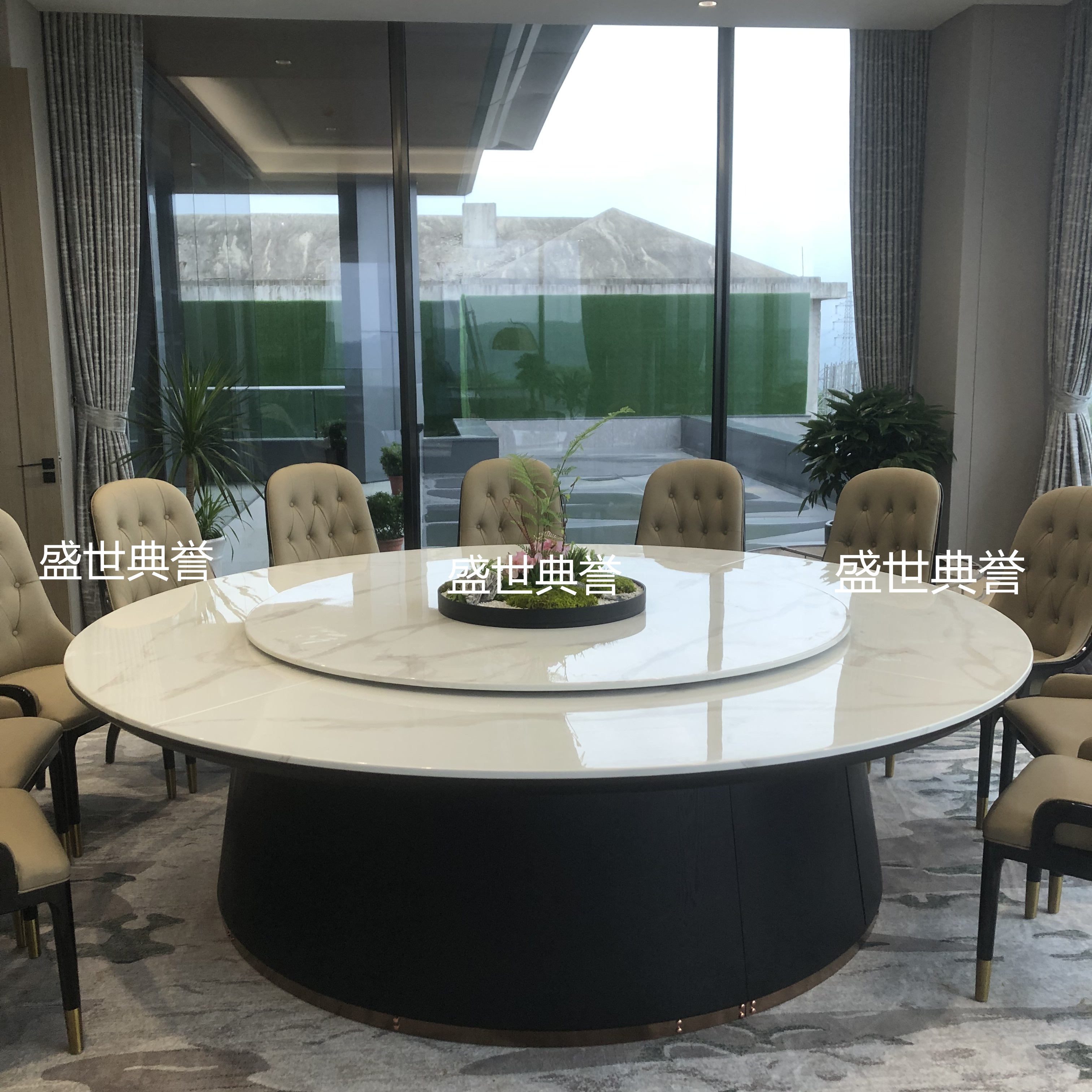 Solid wood furniture for five-star hotels in Hangzhou, seafood style, marble electric dining table, high-end club, light luxury large round table