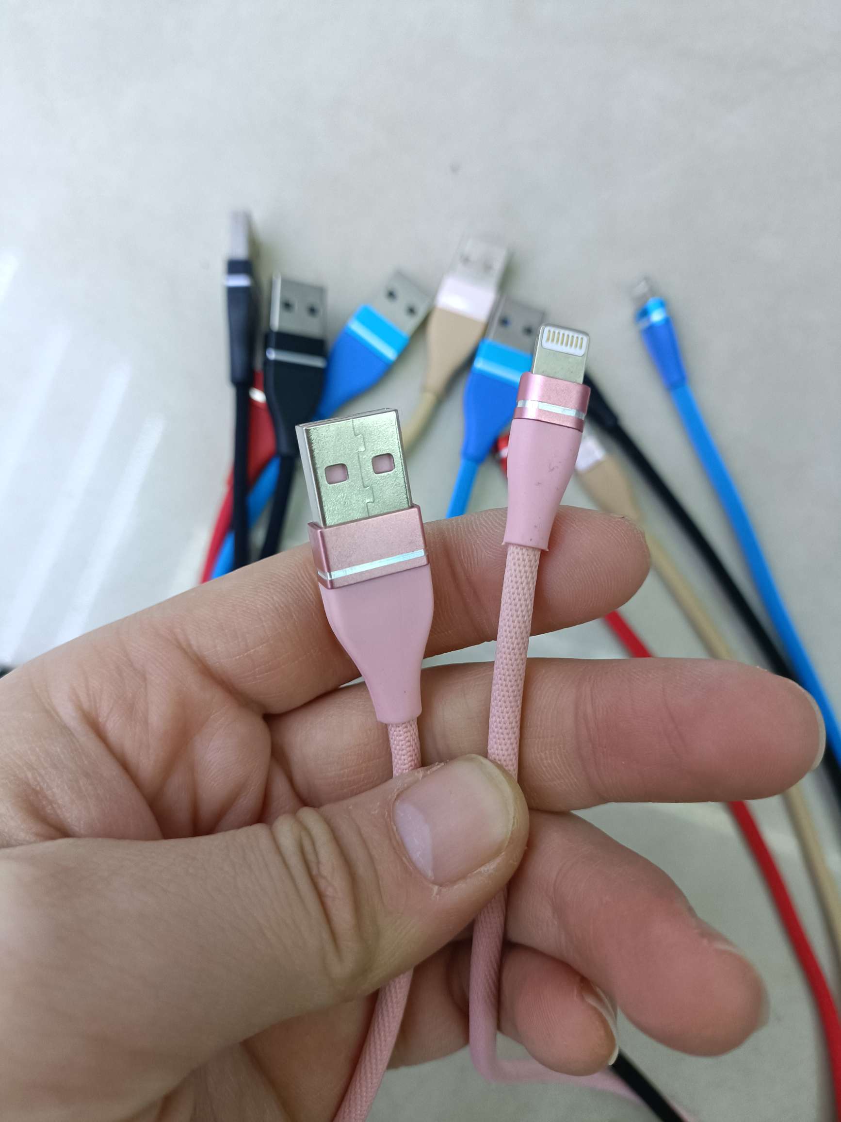 One meter Wolf data line mobile phone data line wholesale Application Scenario