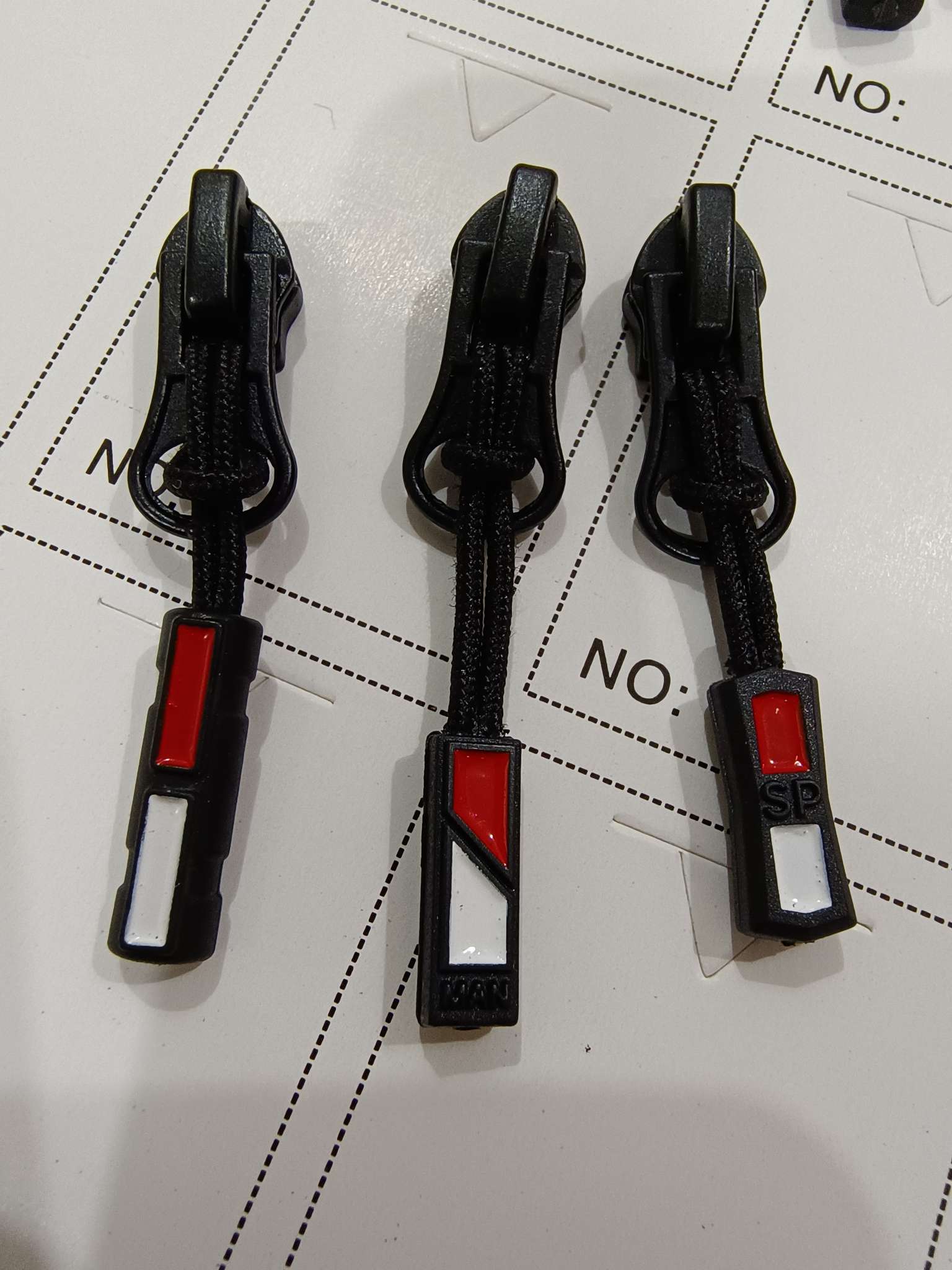 拉链头绳子，提花，打结绳子拉绳拉头 厂家直销