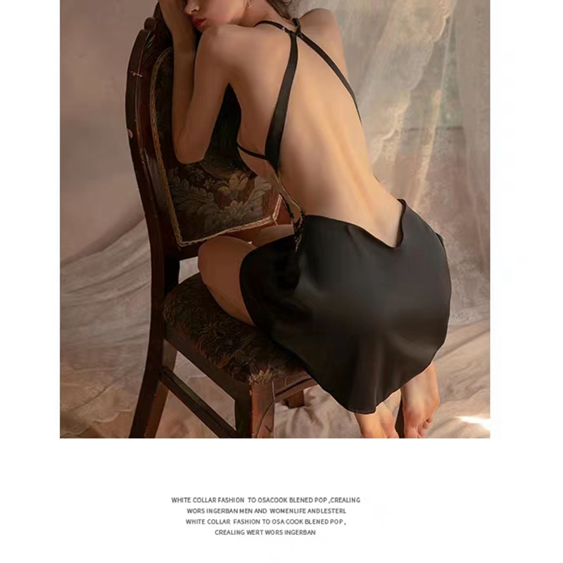 梦幻红粉睡衣性感真丝蕾丝透视吊带睡裙纯欲露背胸垫短裙详情2