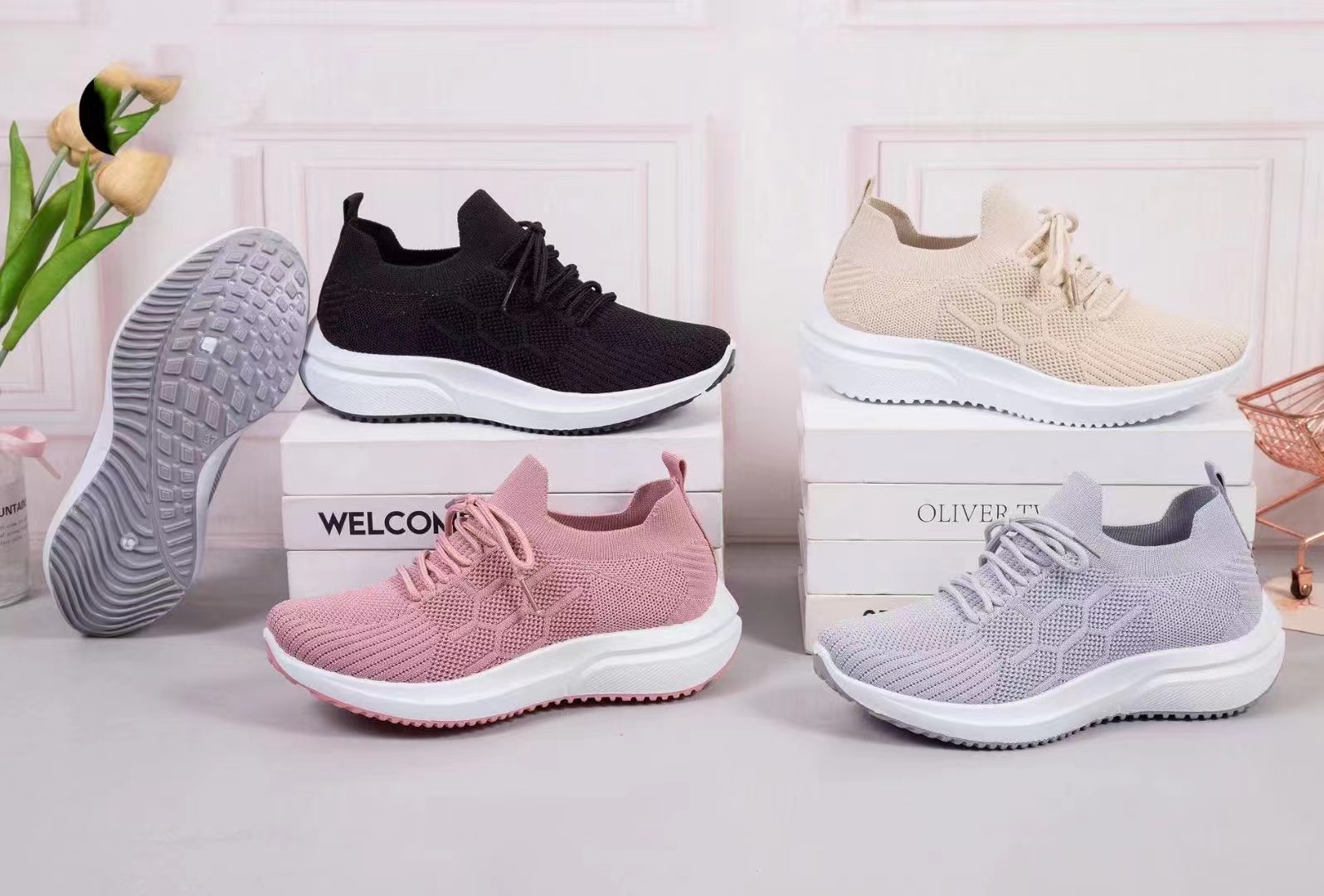 女子2023新款休闲运动鞋女时尚网面鞋飞织透气跑鞋详情3