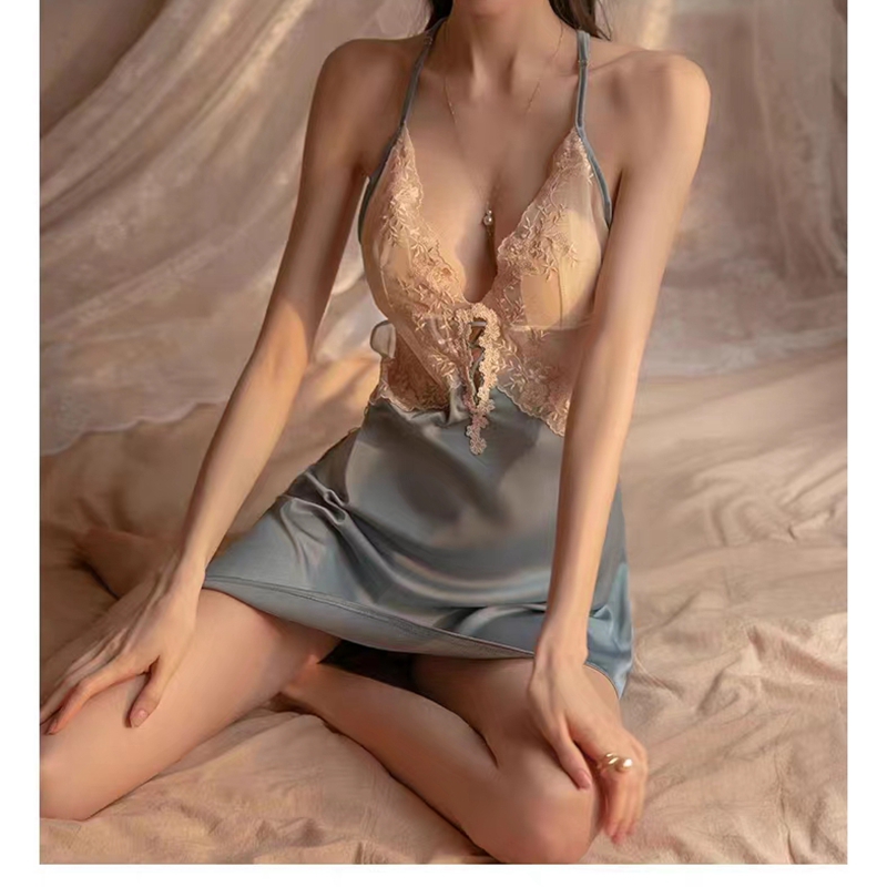 梦幻红粉睡衣性感真丝蕾丝透视吊带睡裙纯欲露背胸垫短裙详情6