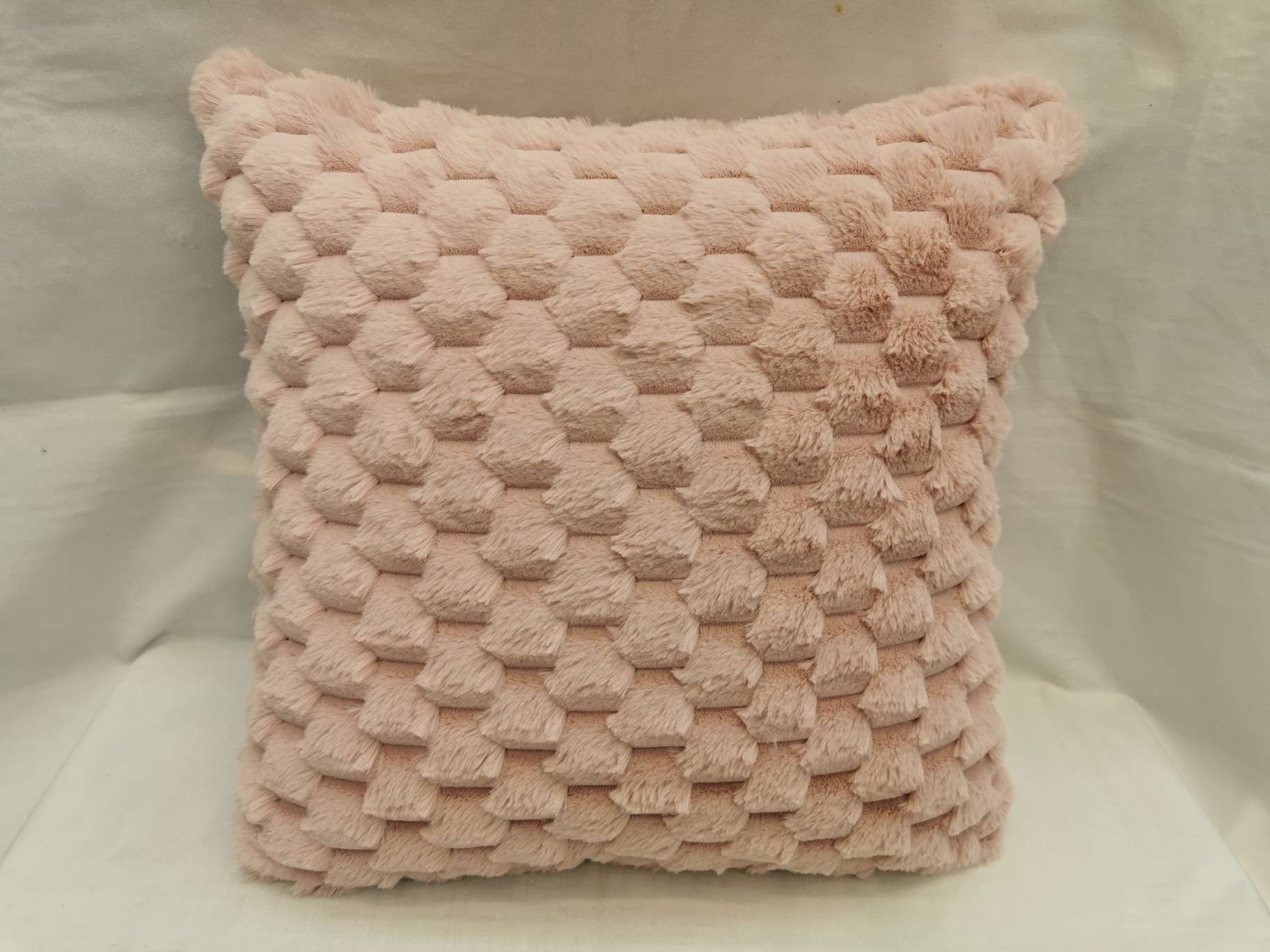 Plush Throw Pillow Pillow Cover Cushion Cushion Cover Specification drawing