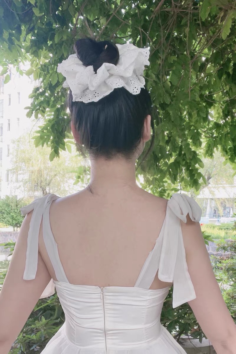 Blogger Recommended ~ Double Lace Scrunchie French Hollowout Handmade Four Layers Of Lace Large Double Lace Large Colon Circle Four Layers Of Lace Application Scenario