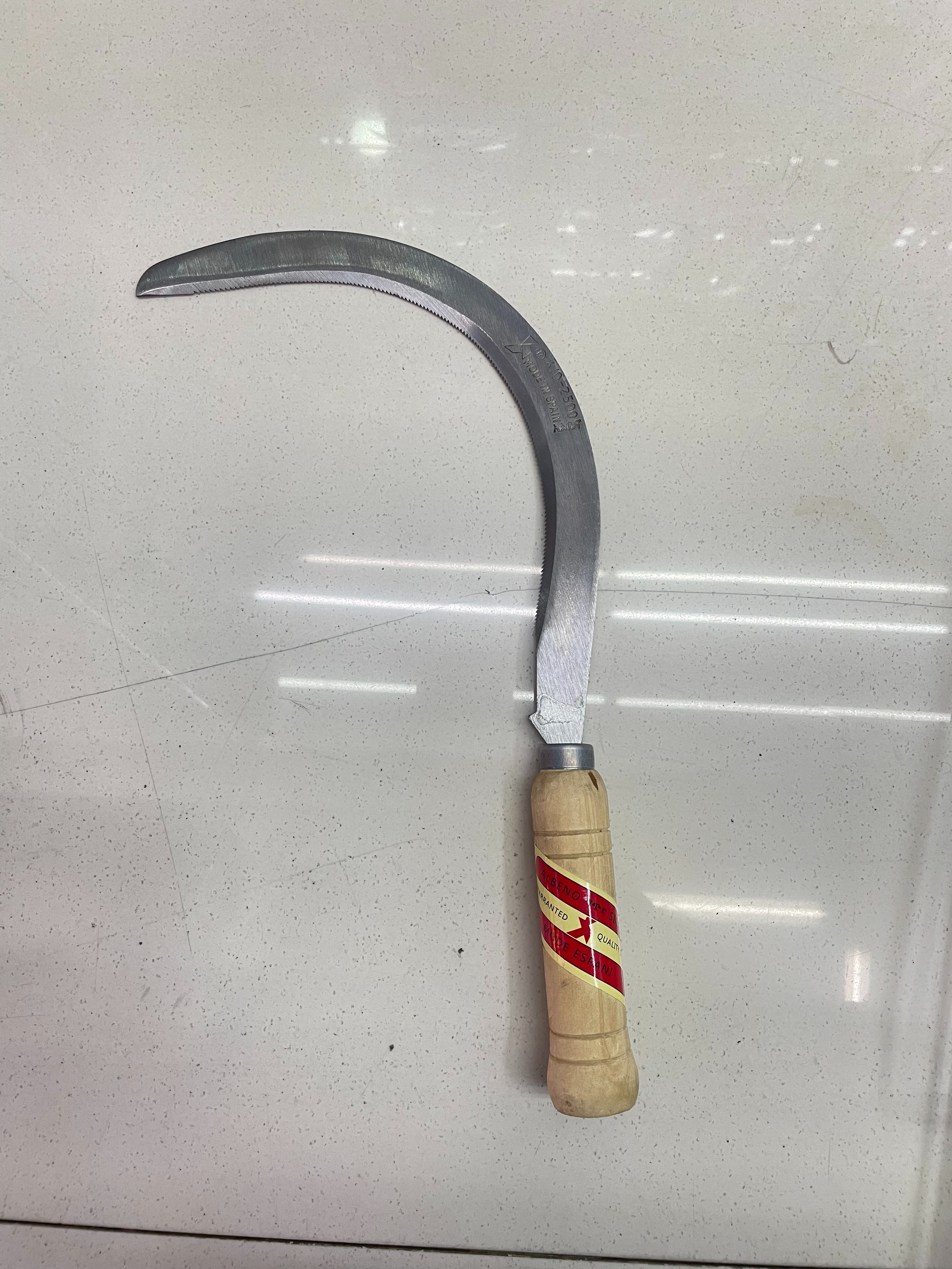 Si Wooden Handle Scythe