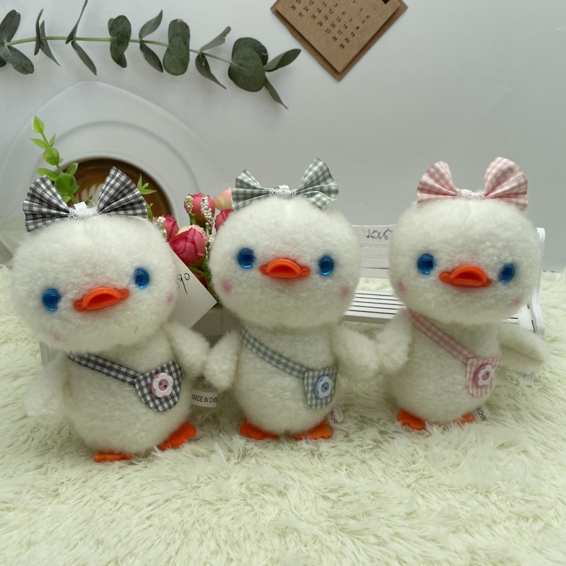 Cute cute satchel duckling plush doll key chain duckling doll bag hanging decoration duckling pendant