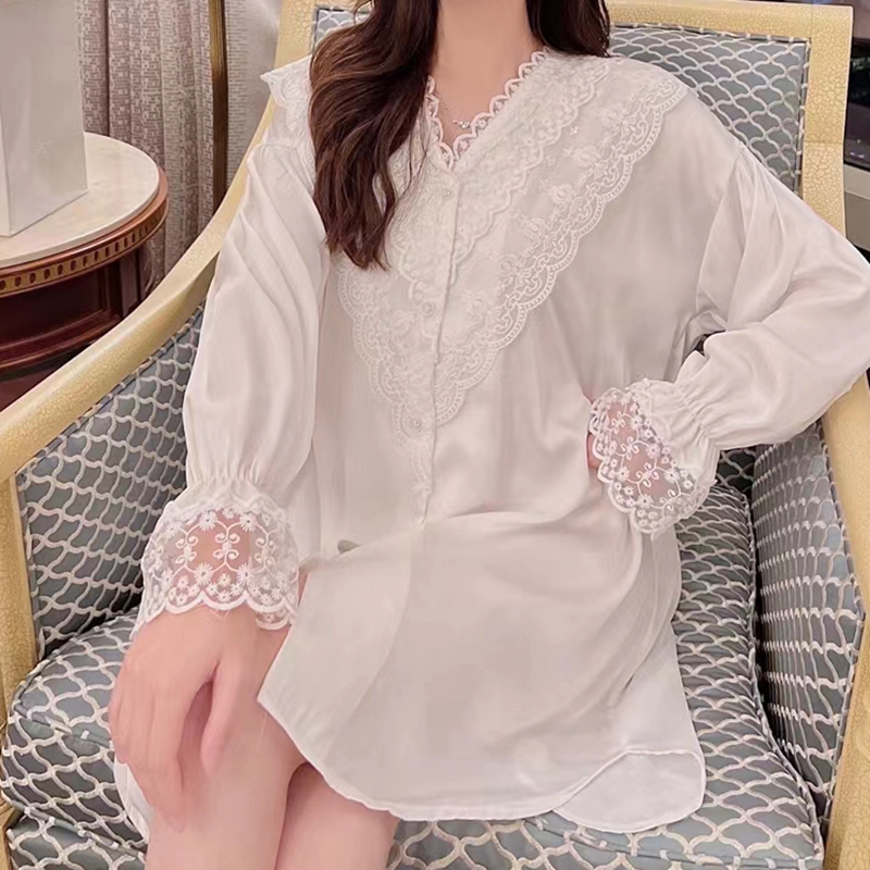 Dreamy pink long-sleeved nightdress Ice silk lace white sweet pure desire shirt pajamas lady