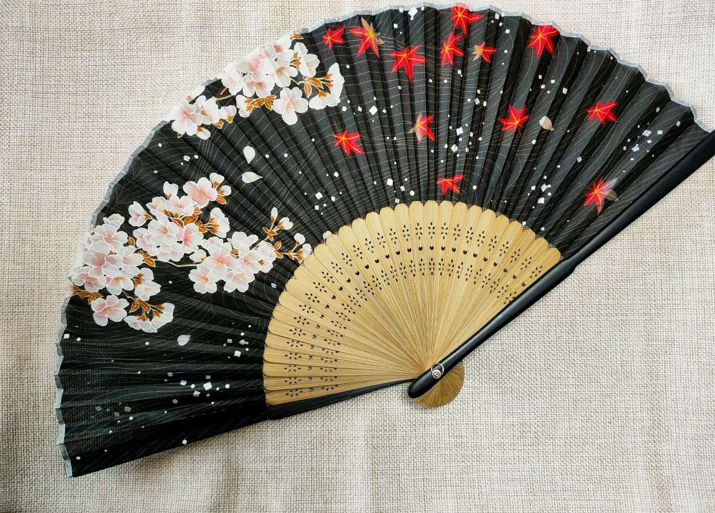 Ladies Matte Lacquer Silk Folding Fan Chinese Style Folding Fan Japanese Folding Fan Summer Hanfu Cheongsam And Wind Gift Dance Fan Item Picture