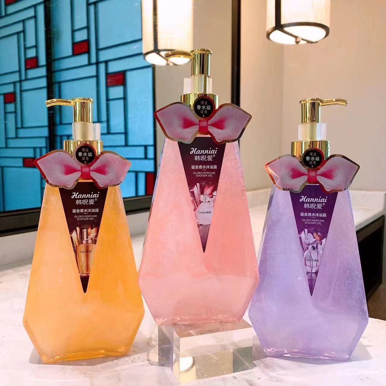 韩睨爱鎏金香水沐浴露500ML一件36瓶