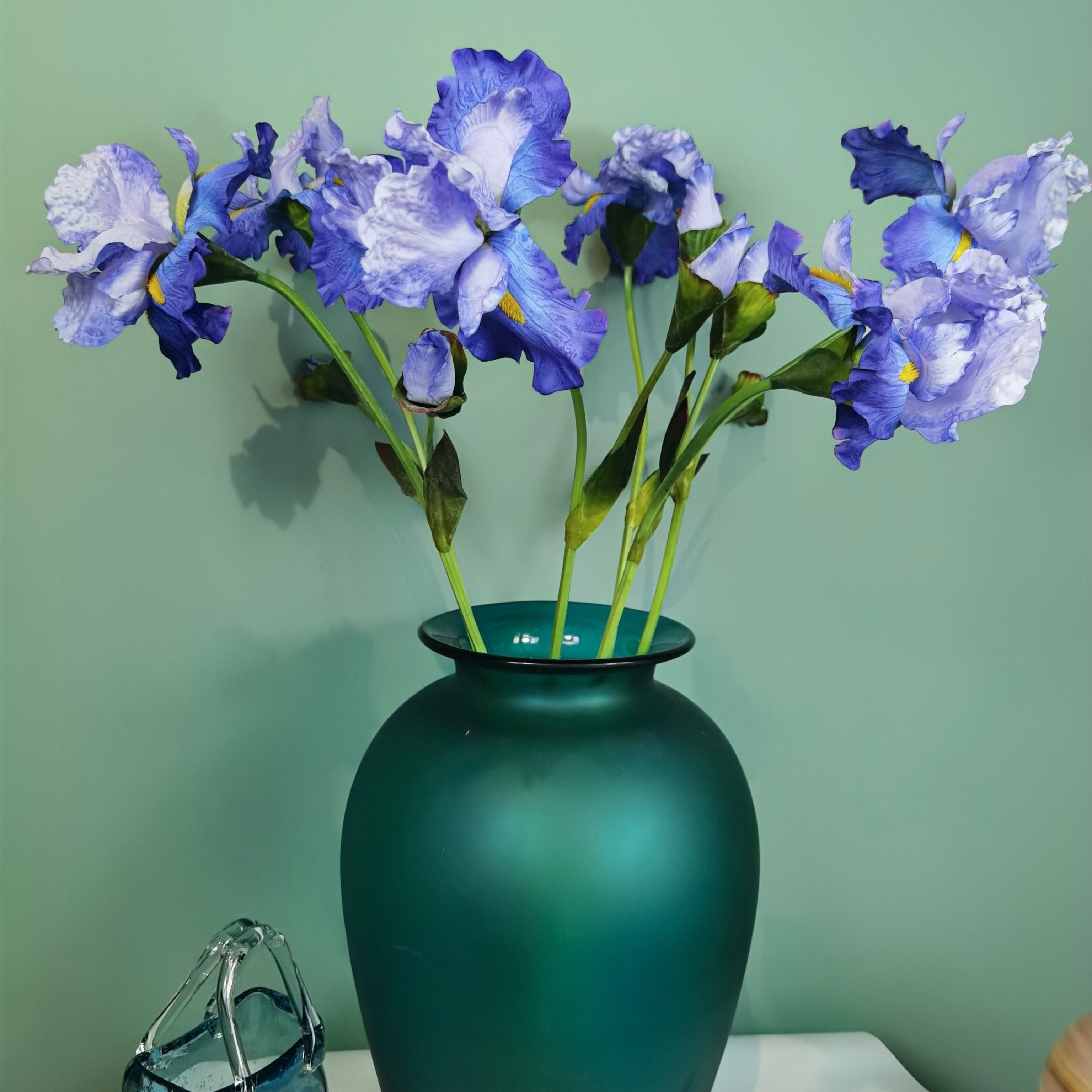 Venta directa de fábrica iris flores de simulación flores de seda alice casa sala de estar encimeras montaje suave decoración de boda Item Picture