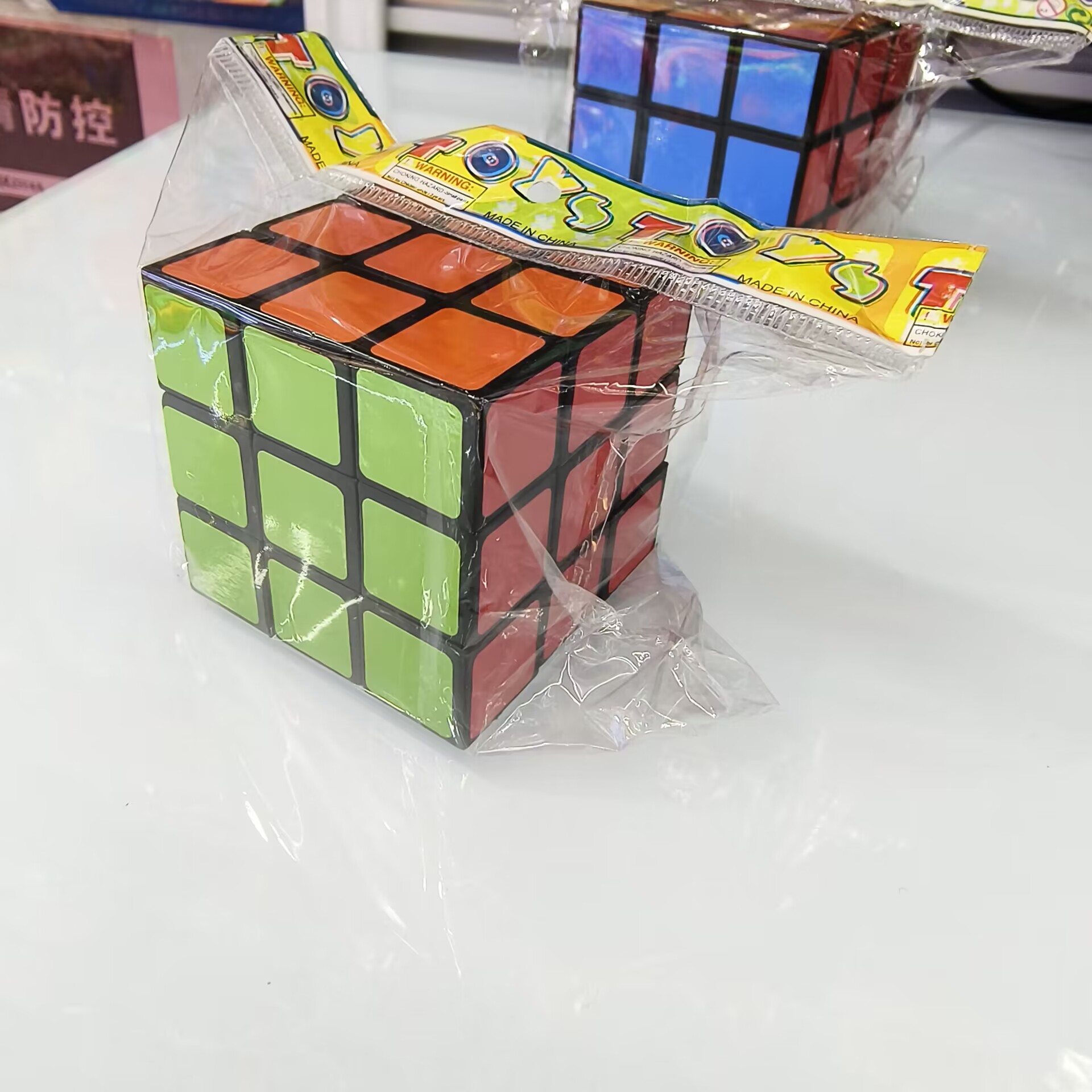 5.3CM 三阶魔方详情1