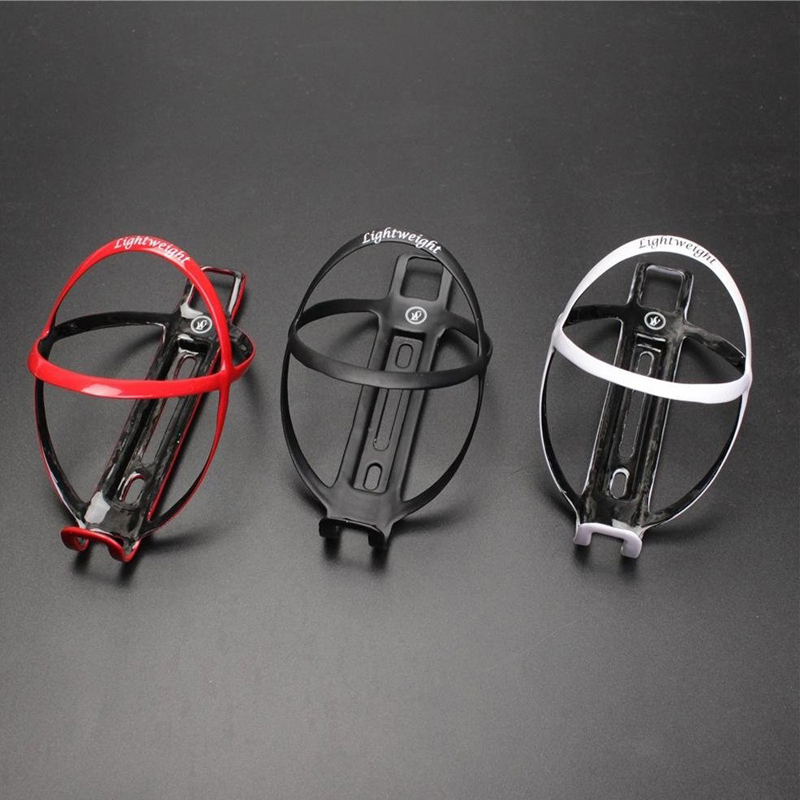 211020 fibra de carbono kettle rack bicicleta kettle rack mountain road kettle rack fibra de carbono water cup stand botella de agua equipo de paseo Application Scenario