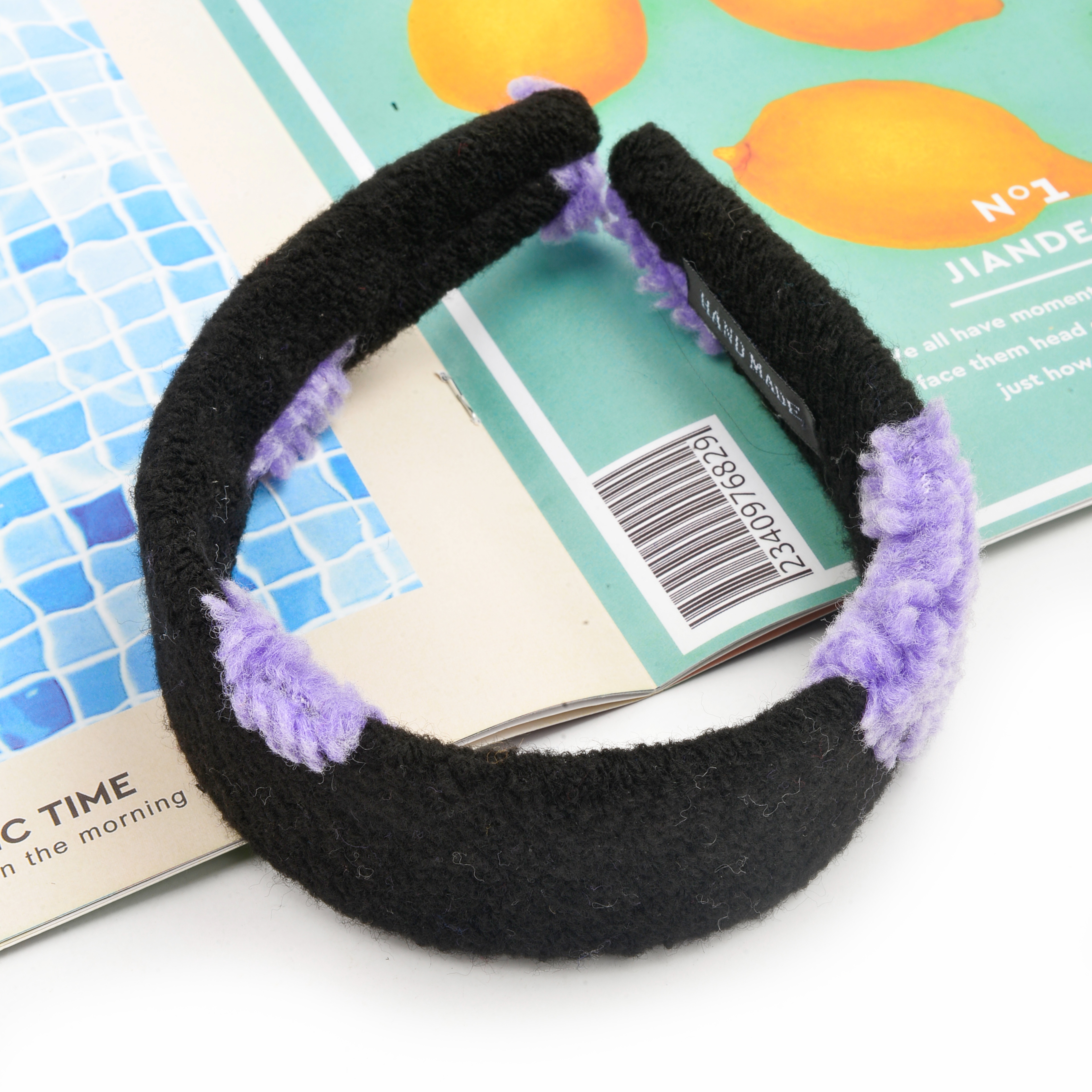 The Korean version of the colorful heart-shaped plush sheep-like hair band is sweet and cute. The wide headband is a fashionable hair accessory pic 6