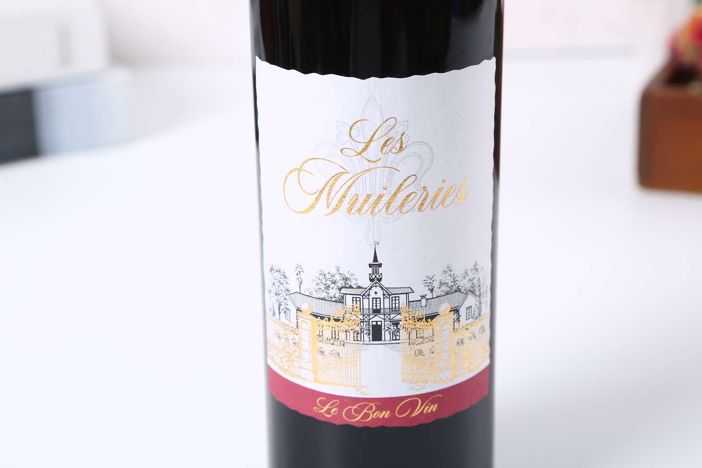 Second Ray Dry Red Wine From Bordeaux, France Application Scenario