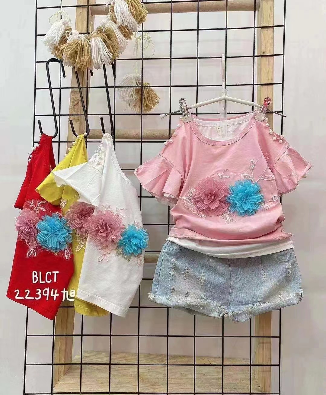 Girls Cute Short Sleeve T-shirt Denim Shorts Set (1) thumbnail