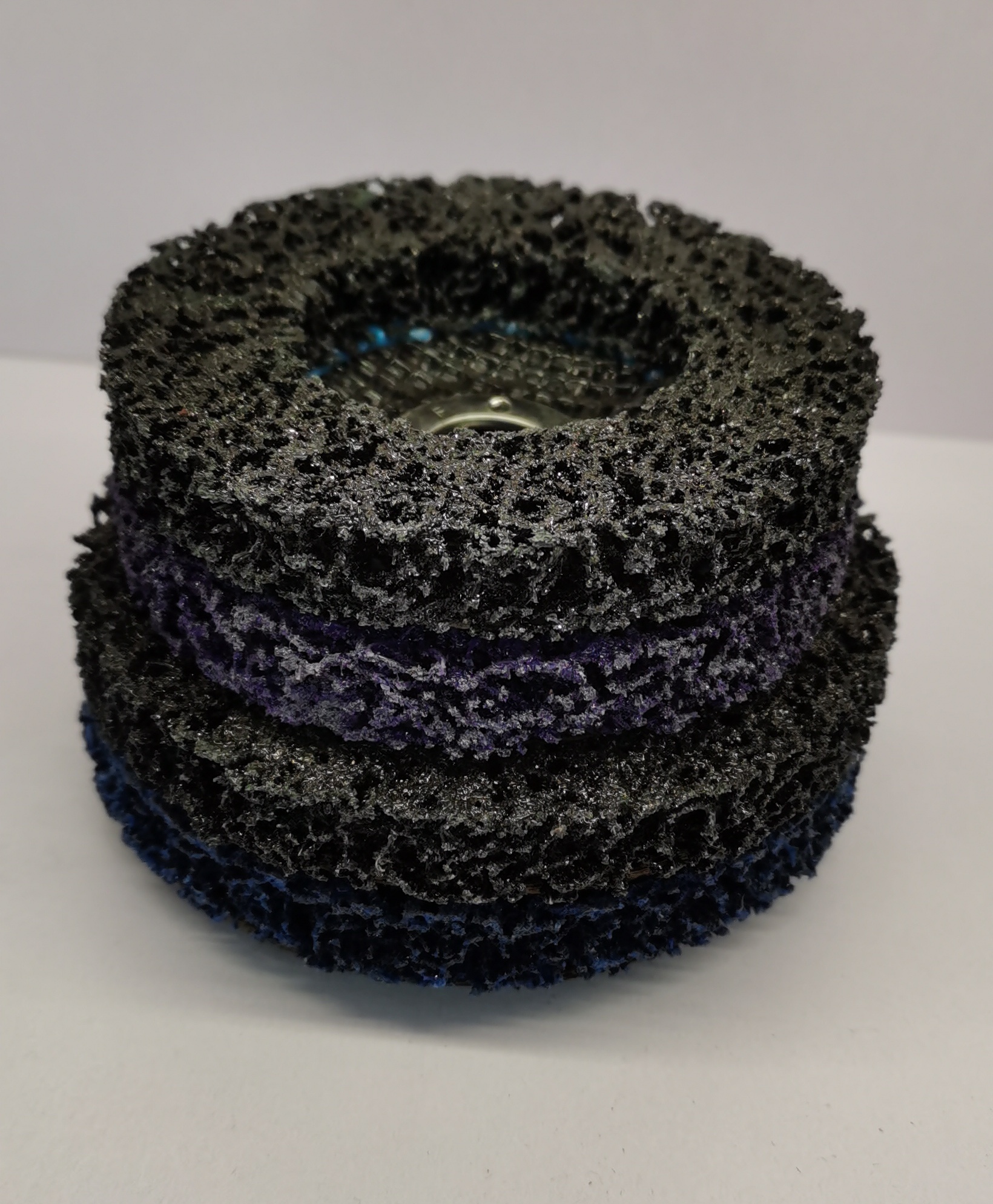 Stainless Steel Metal Polishing Plate Black Gold Steel Purple Gold Grinding Plate Automotive Wire Wheel Plastic Nylon Polishing Wheel Item Picture