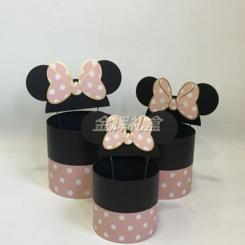Jinhui Gift Box Creative Gift Box Cartoon Mickey Mouse Cylinder Flower Box 3-Piece Gift Box Gift Box Application Scenario