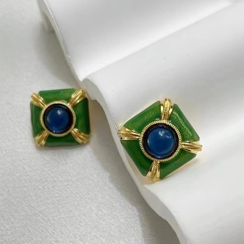 中古耳饰 耳饰精品 饰品女士时尚耳饰 简约耳钉耳环耳饰套装饰品耳饰耳钉耳钉