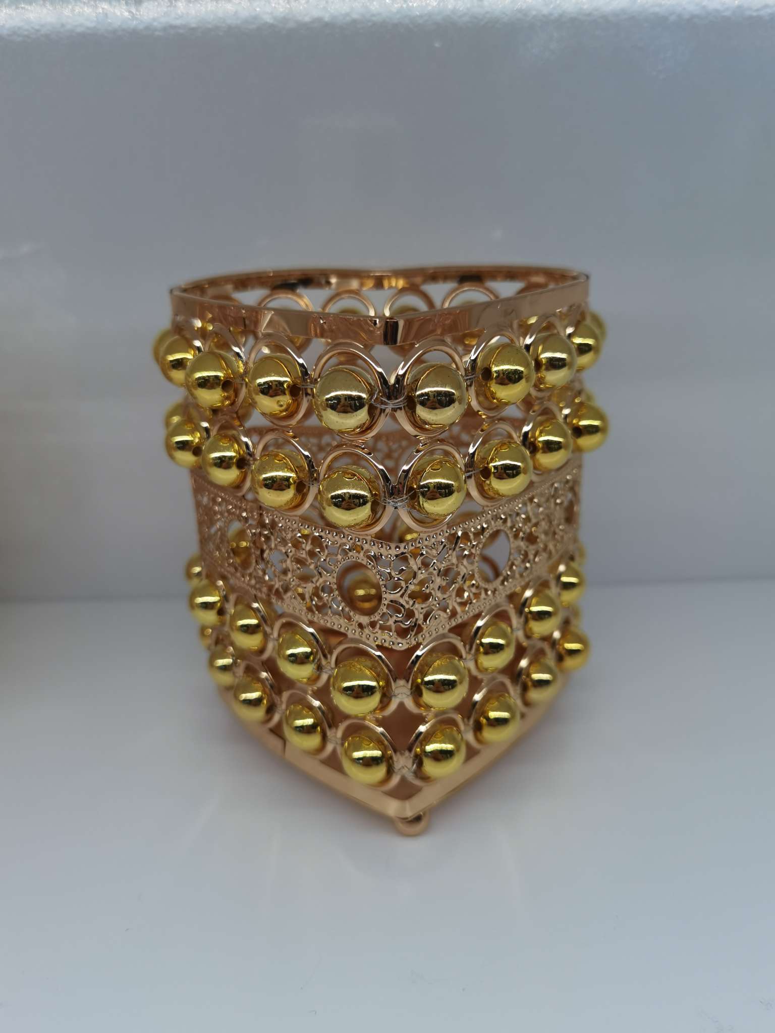 Wrought iron makeup pen holder thumbnail
