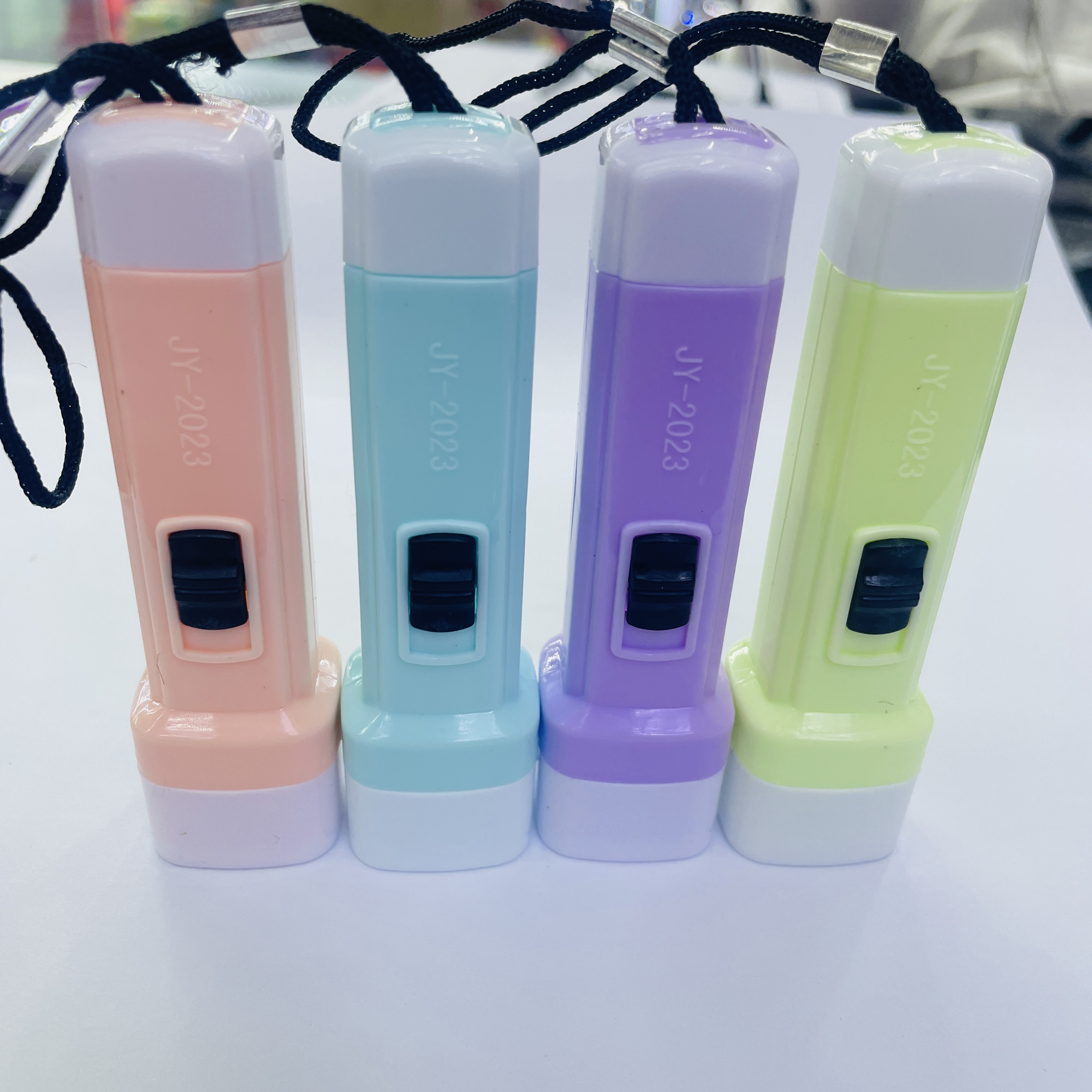 Plastic toy small flashlight strong flashlight lighting LED wholesale practical small household appliances small gifts thumbnail