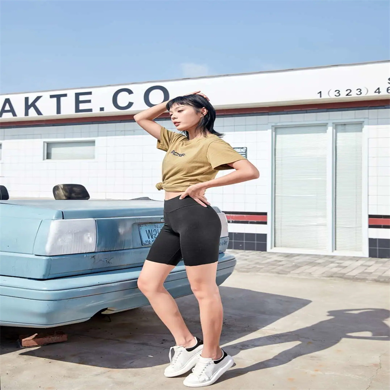 Women's One-Piece Pants 1