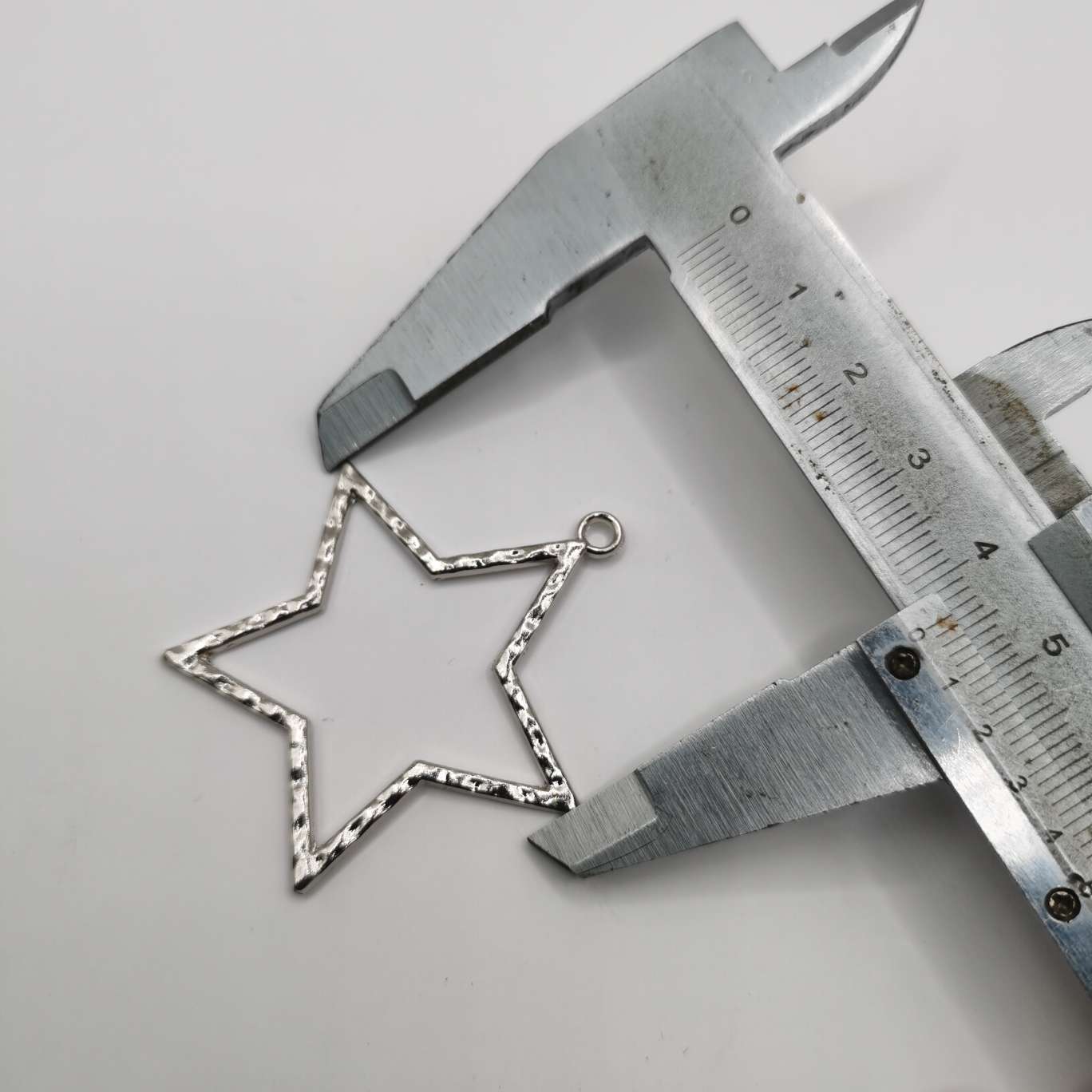 合金挂五角星镂空五角形配件饰品挂件11白底实物图