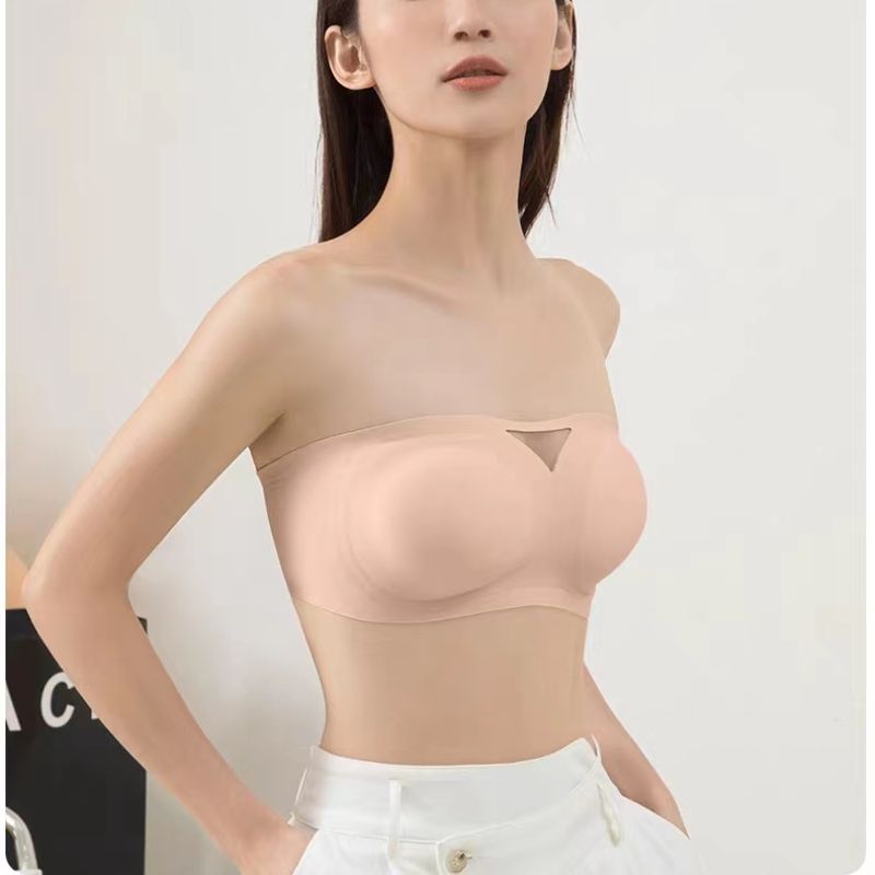 Dreamy red and pink seamless lingerie for women, small breasts gather to look larger, no shoulder straps, anti-slip, no steel rings, thin invisible strapless bra Item Picture