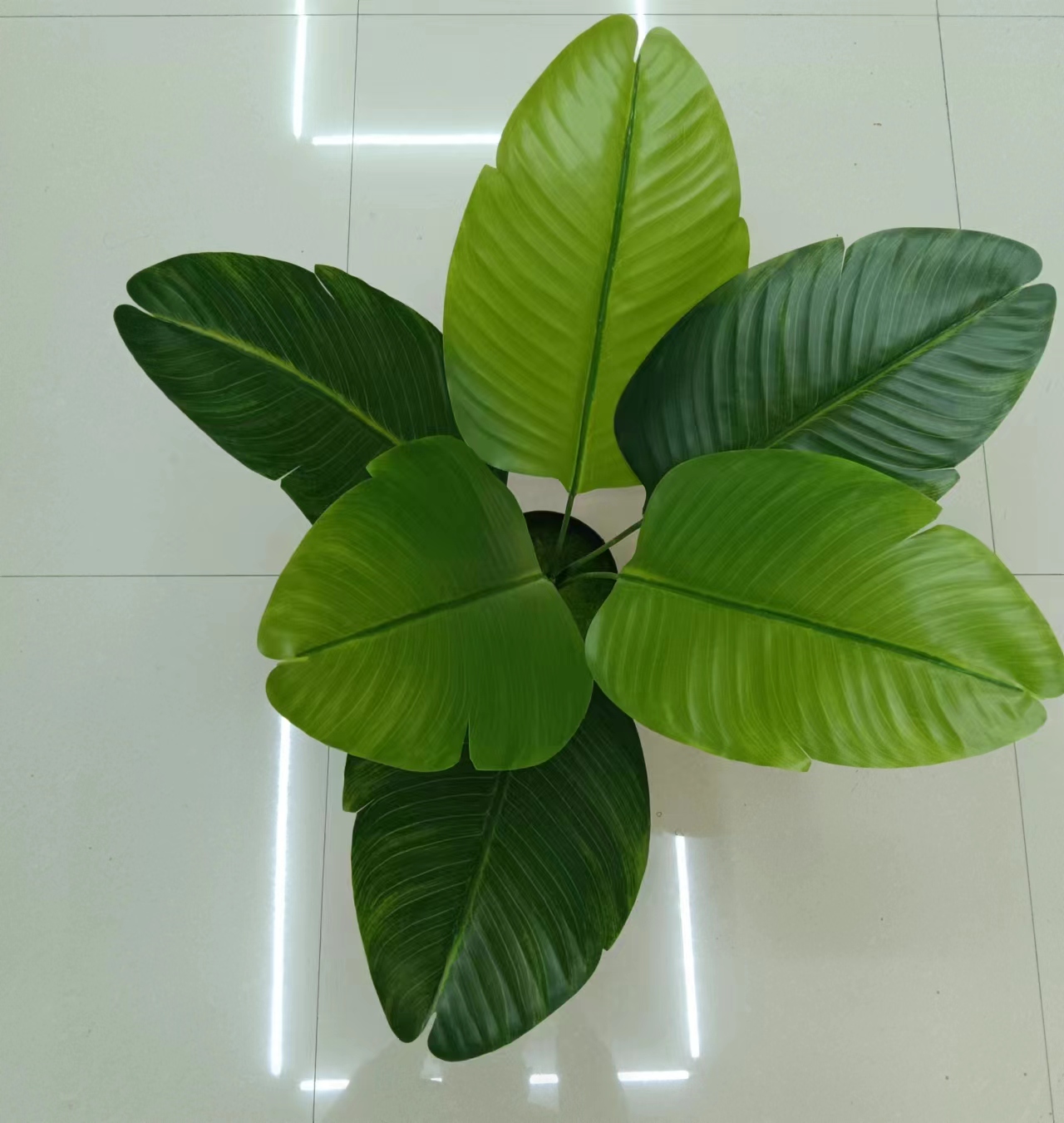 Nordic ins banana leaf artificial plant, medium-sized floor-standing potted traveler's banana, turtle-back indoor decorative item bonsai details Picture