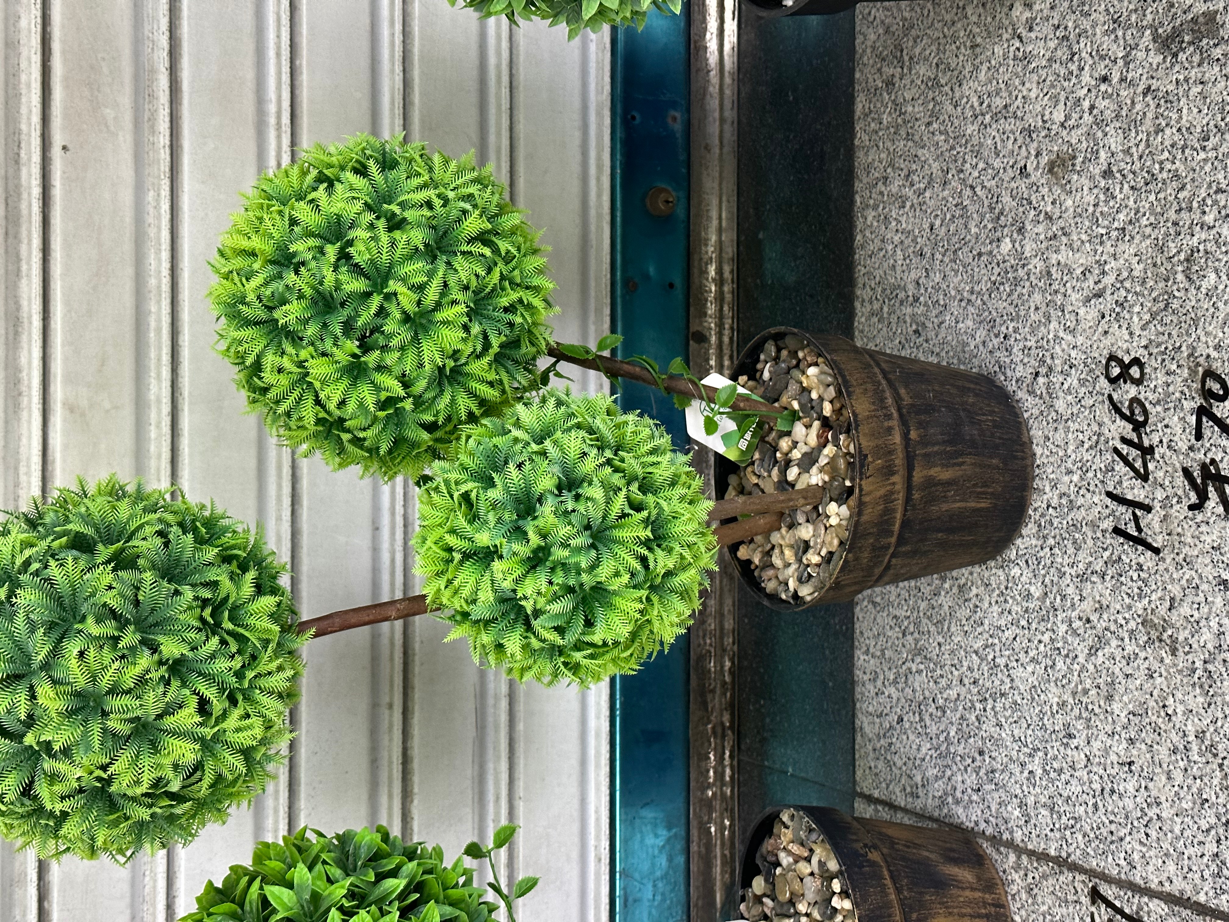Artificial Plant