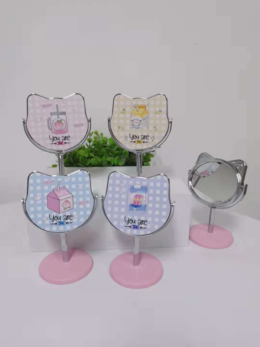 爆款美容镜旋转镜子小镜子化妆镜镜子台化妆镜学院风可爱风韩国随身携带镜学院风可爱细节图