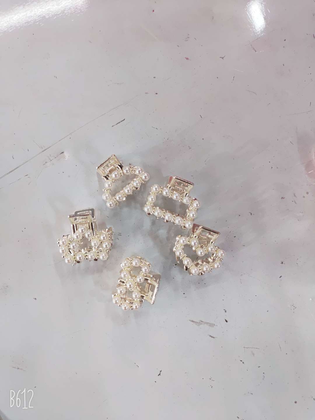 Pearl 2.5 Cm. Drill 2.5Cm Internet Celebrity Grab Clip For 12 Dozen