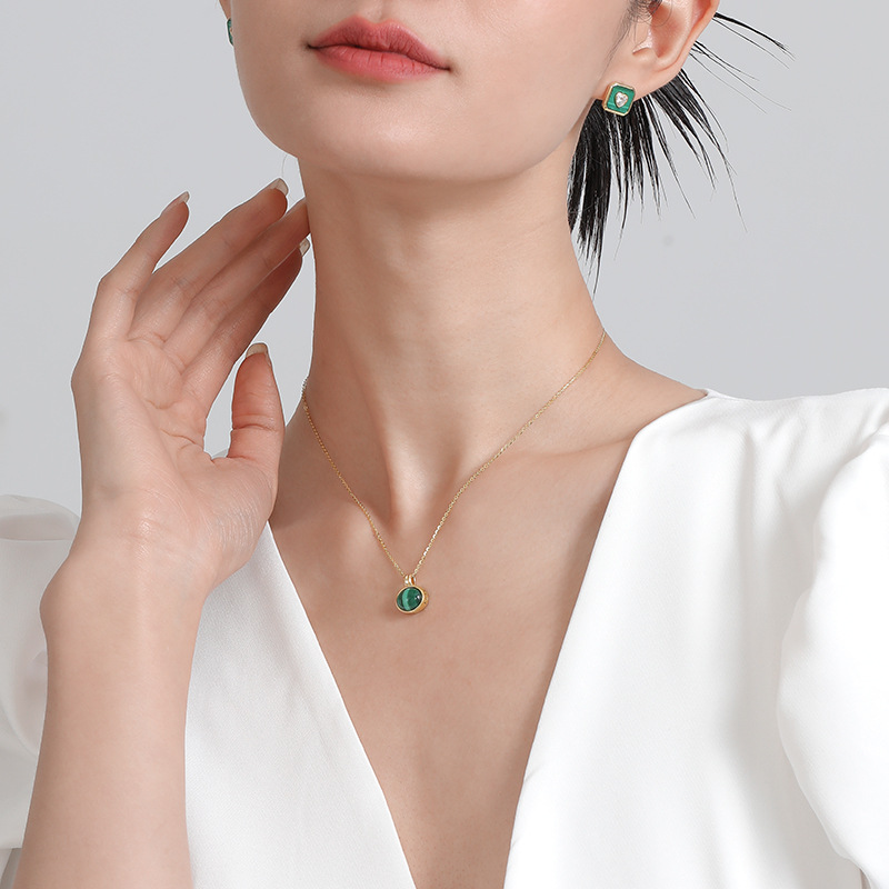 Pelek Philippe S925 silver malachite simple pendant retro palace style light luxury clavicle chain necklace wholesale details Picture