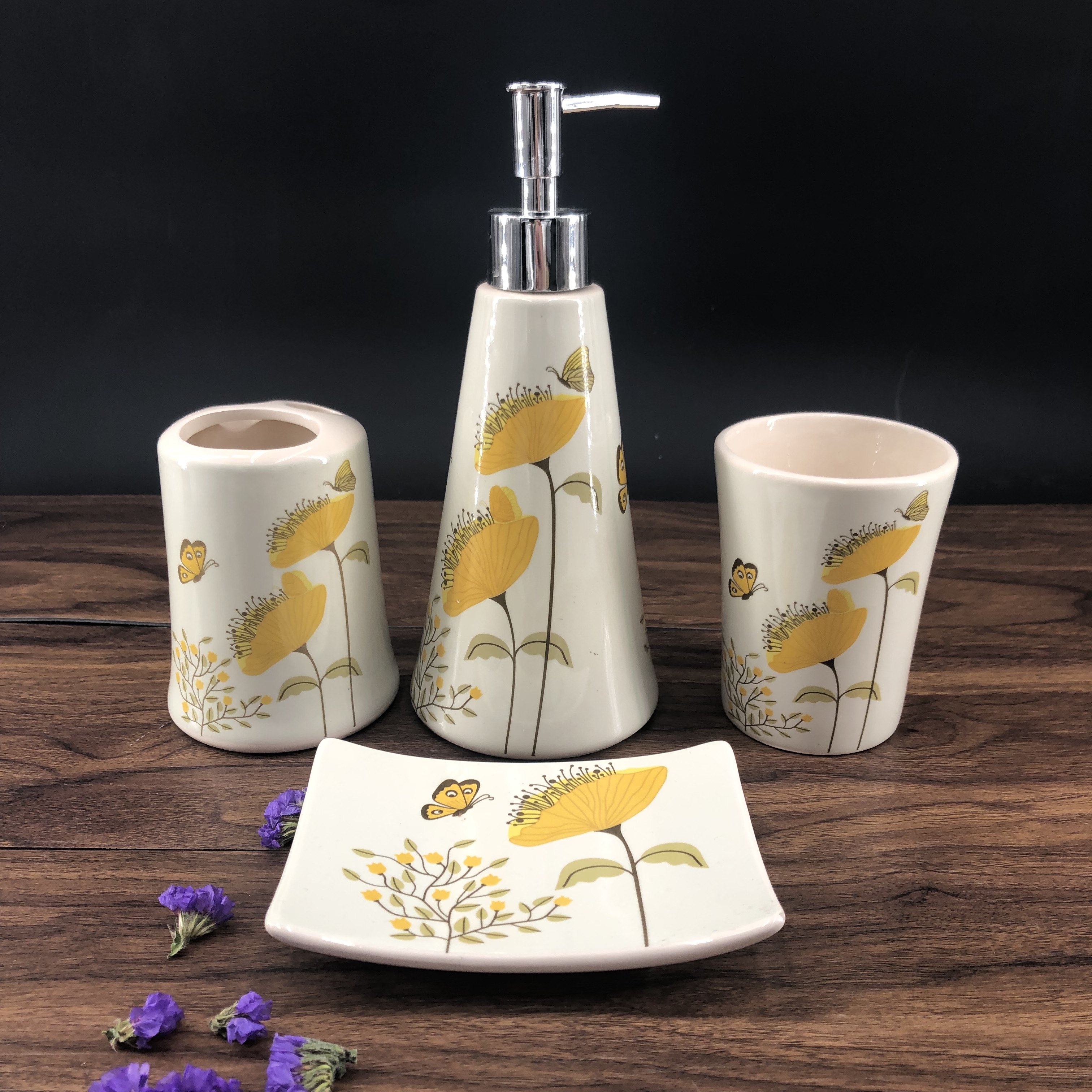 Bathroom Four-Piece Set Application Scenario