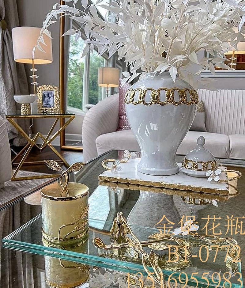 Ceramic electroplated gold fringe General jar home decoration General bottle crafts decoration soft entryway decoration vase Golden Castle vase Item Picture