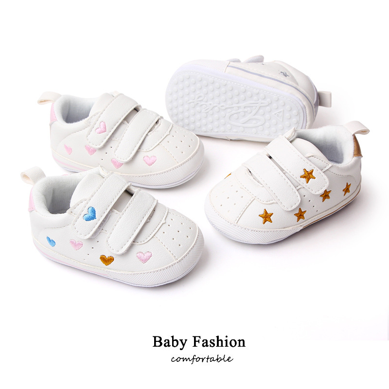 Love Stars rubber soled non-slip toddler shoes 0-1 baby soft soled walking shoes
