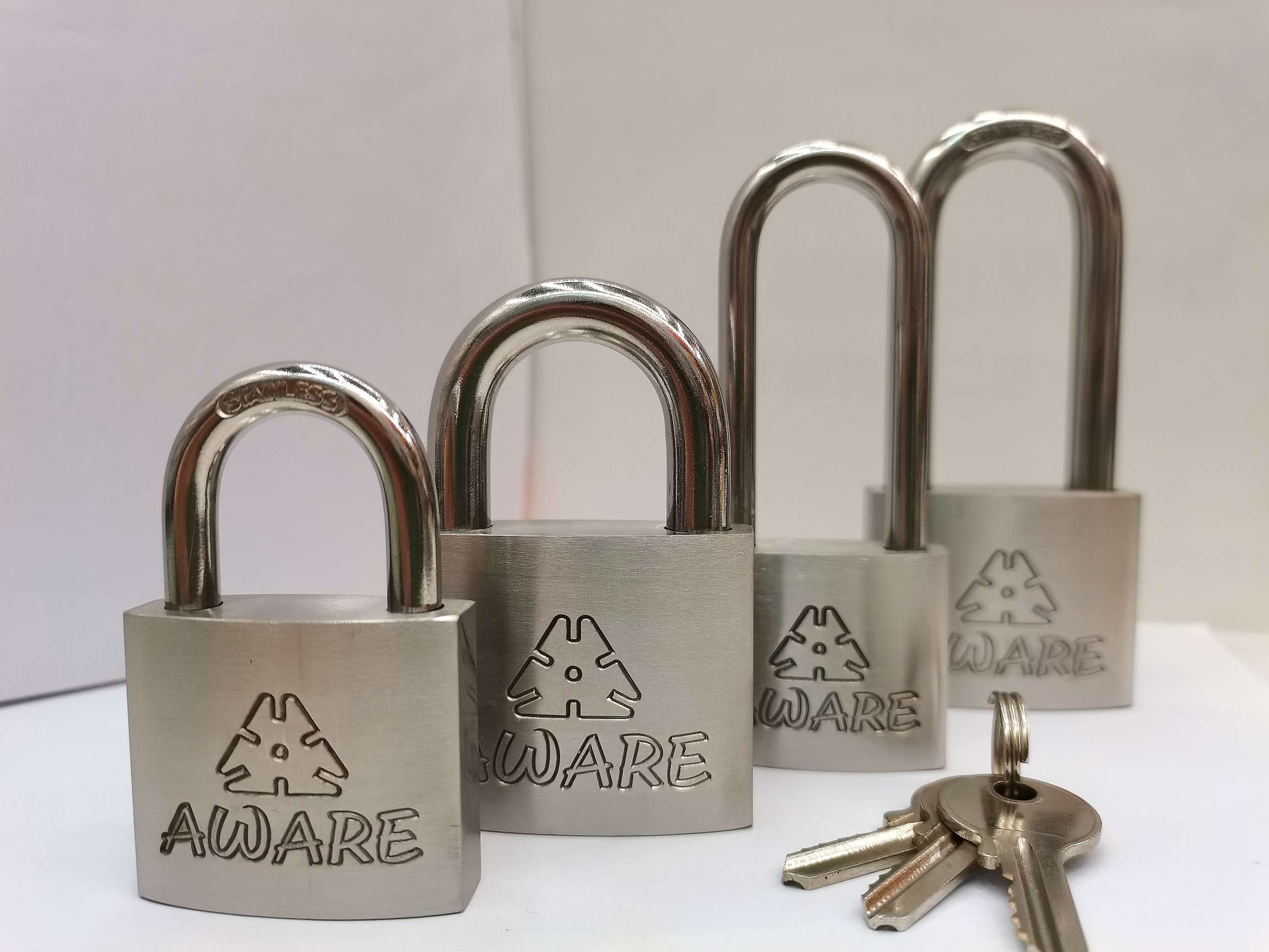 Stainless steel padlock, brand AWARE, 30mm. 40mm. 50mm. 60mm. Application Scenario