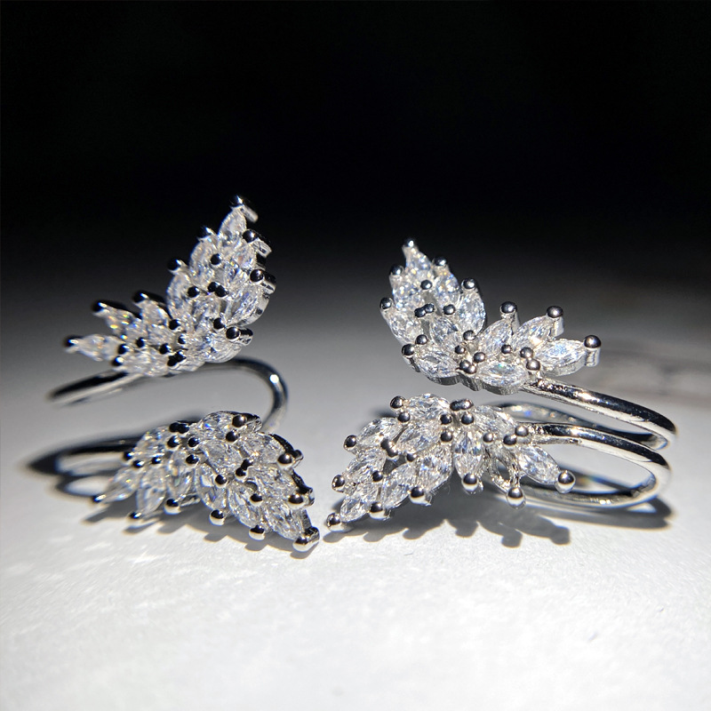 Premium sense one-piece earrings without piercing earrings plated 18k micro-studded Zirconium diamond butterfly earrings