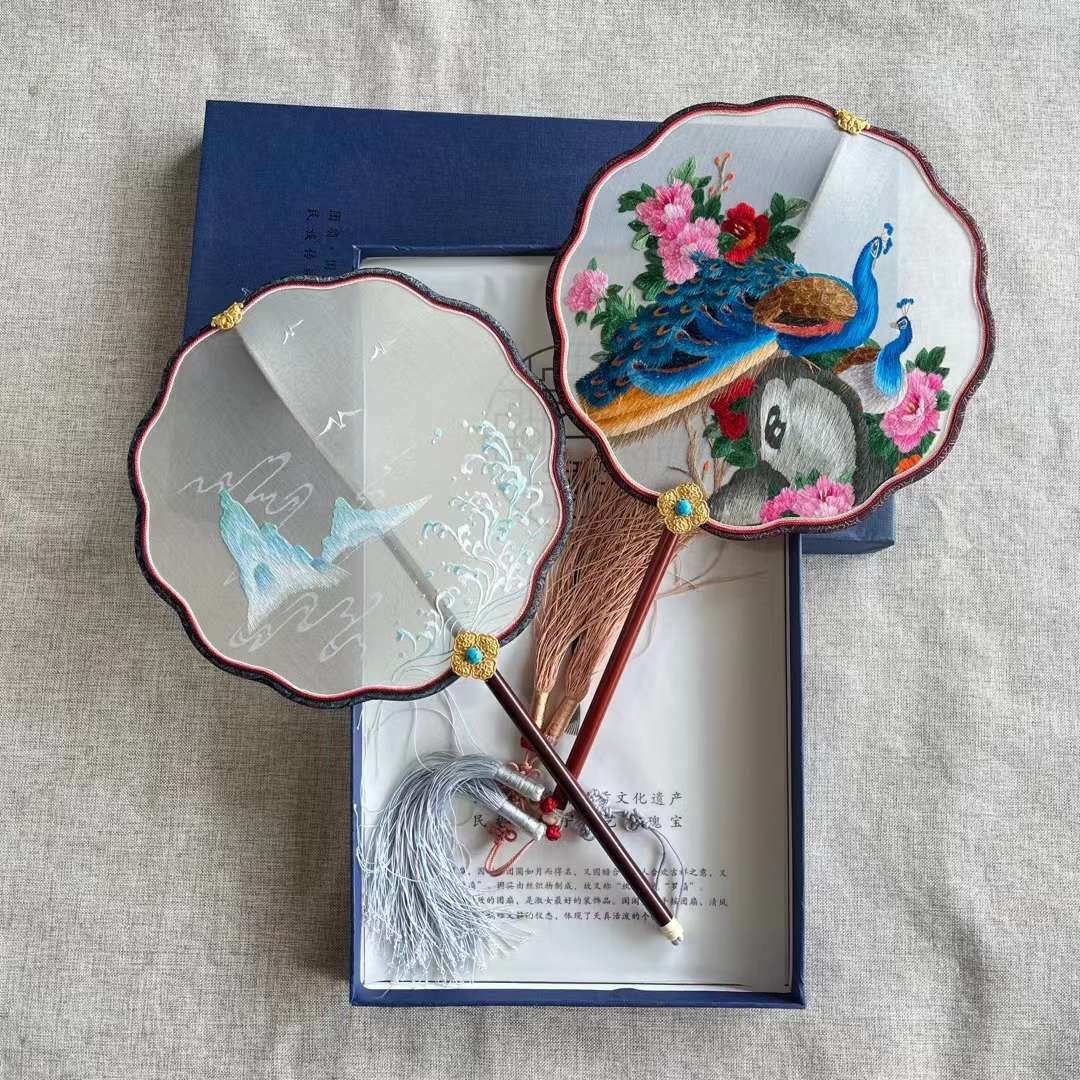 Double-Sided Embroidery Of Song Brocade Palace Fan Suzhou Hand-Made Double-Sided Embroidered Palace Fan With Warped Head And Red Wood Handle Palace Fan Embroidery Treasures Palace Fan Intangible Cultural Palace Fan Art Treasure Gift Ornaments undefined