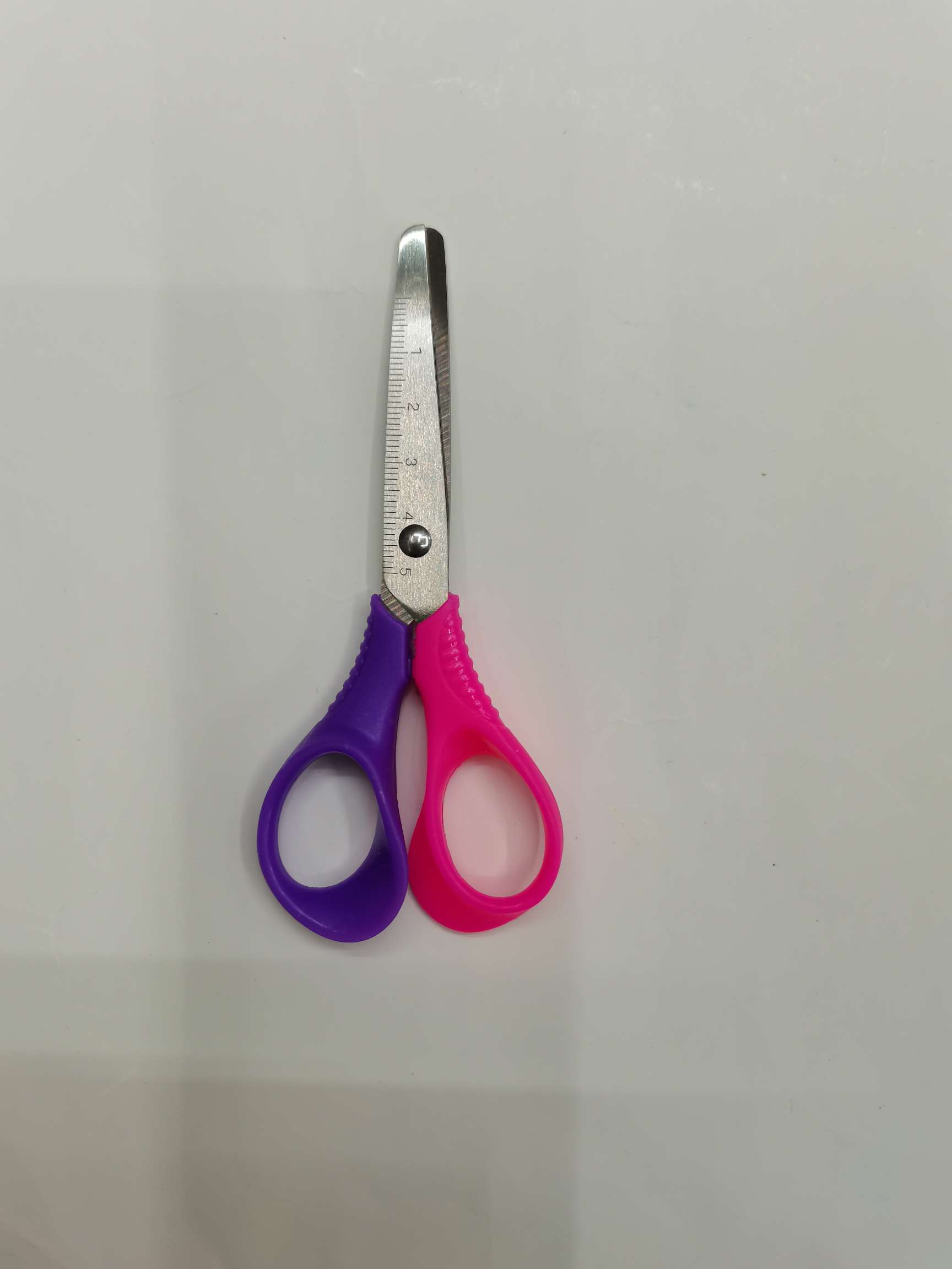 Office, educational and stationery scissors, office scissors, stationery scissors, student scissors details Picture